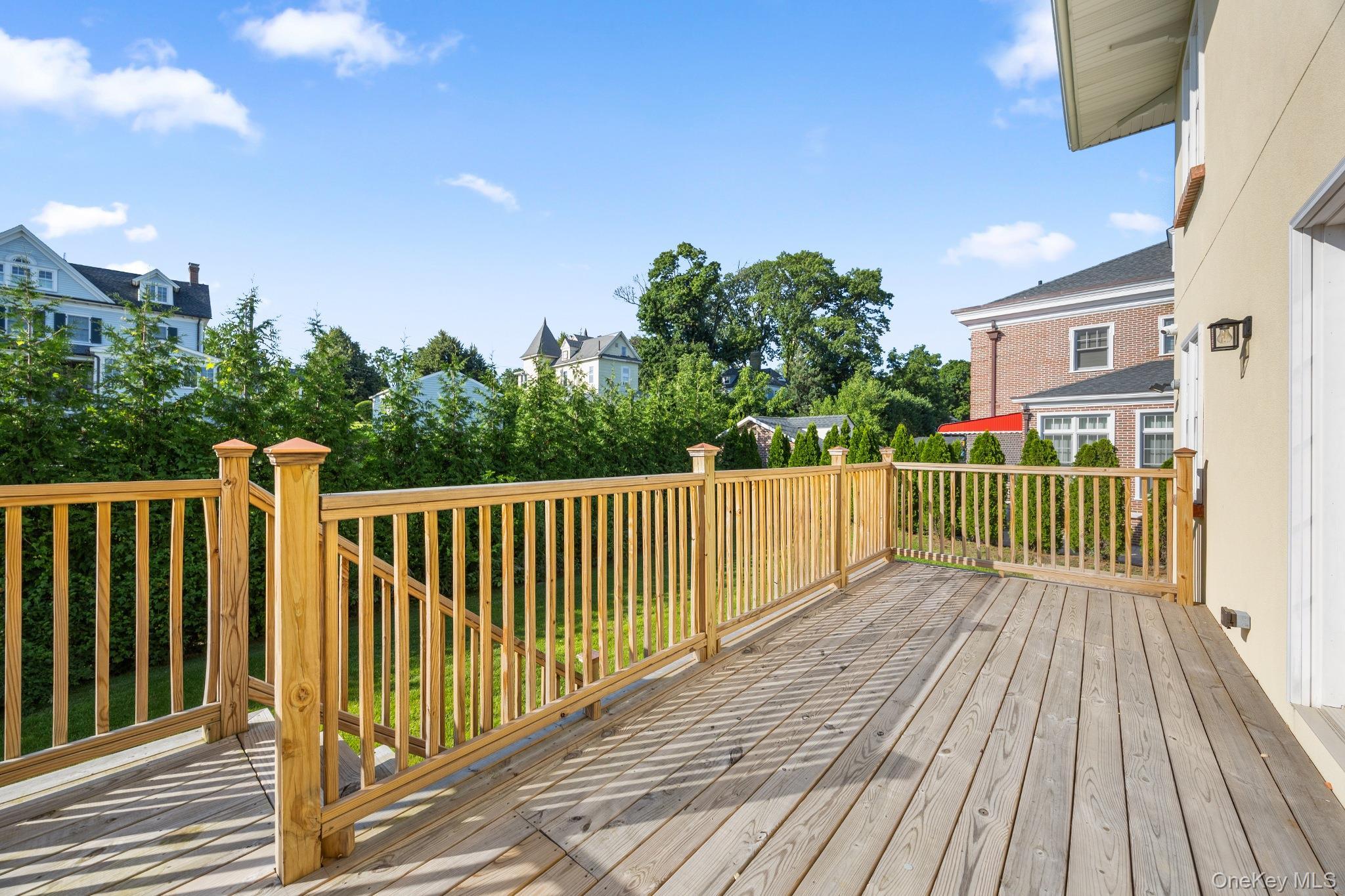 Single Family 38th Drive  Queens, NY 11363, MLS-1029460-48