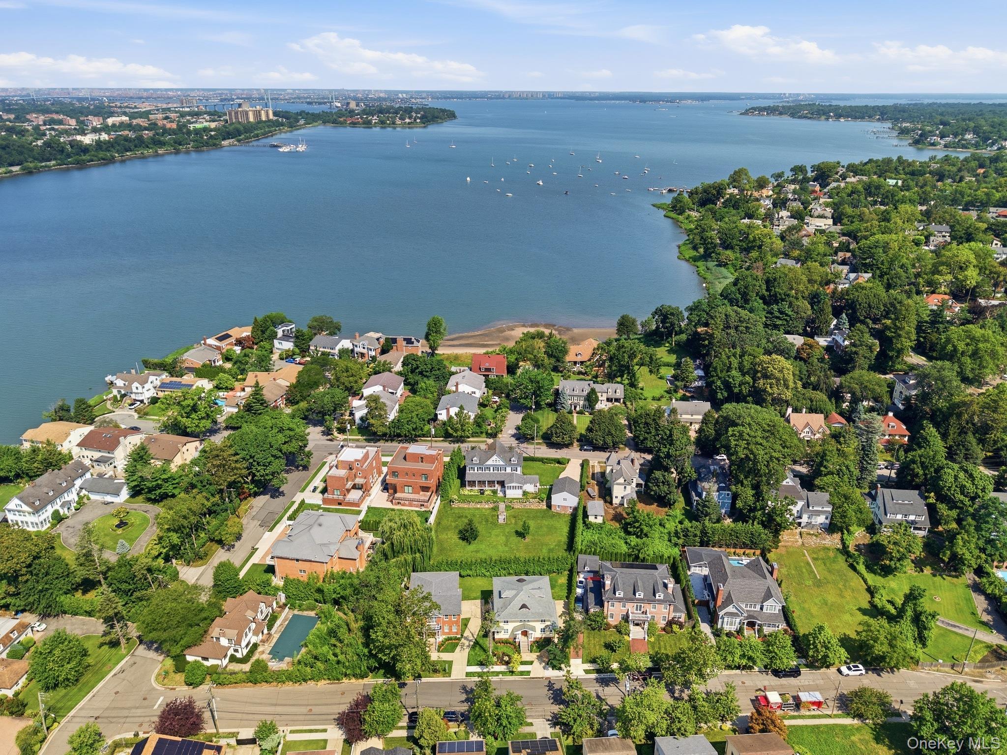 Single Family 38th Drive  Queens, NY 11363, MLS-1029460-50