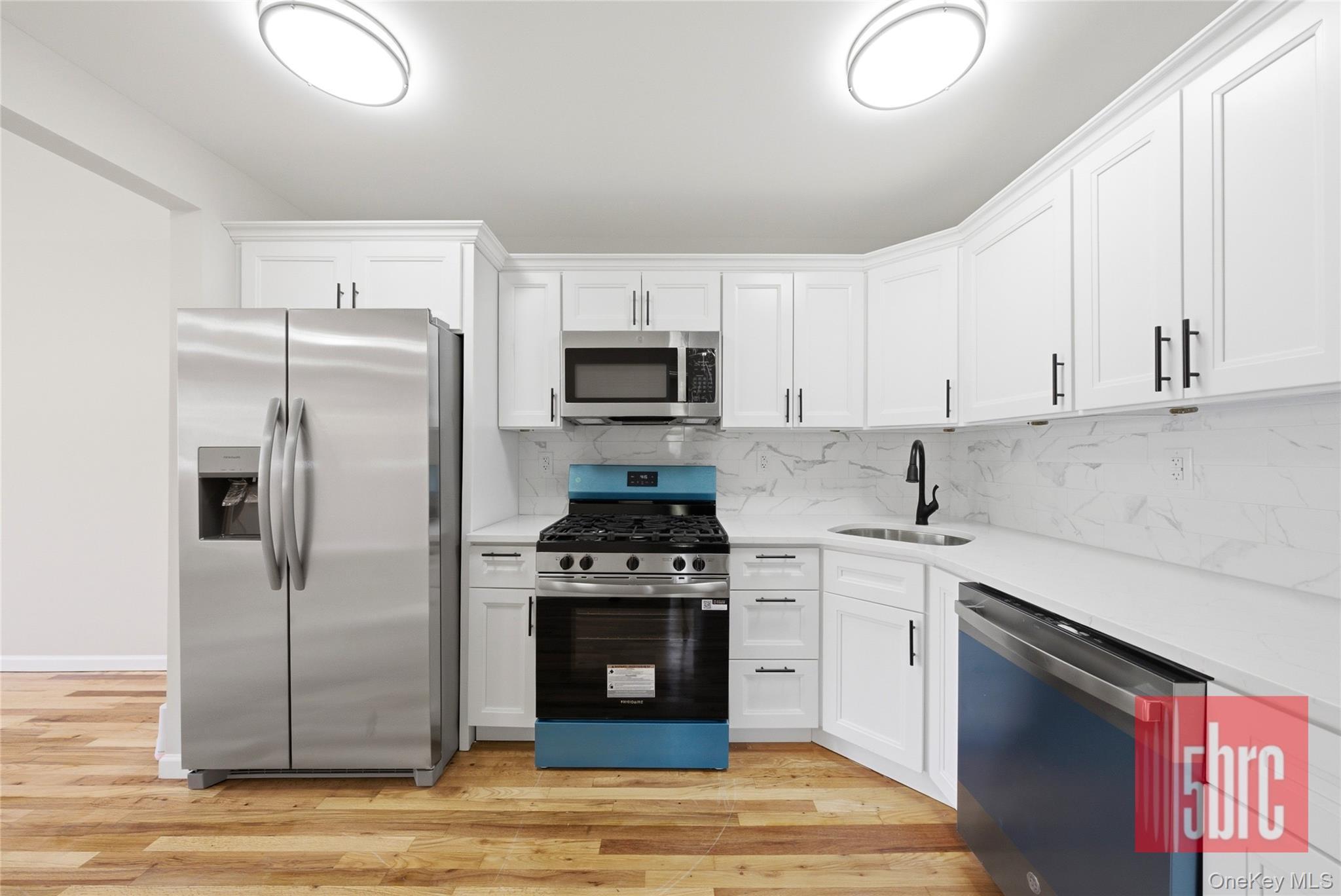 Single Family E 72nd Street Brooklyn, NY 11234, MLS-1029461-11