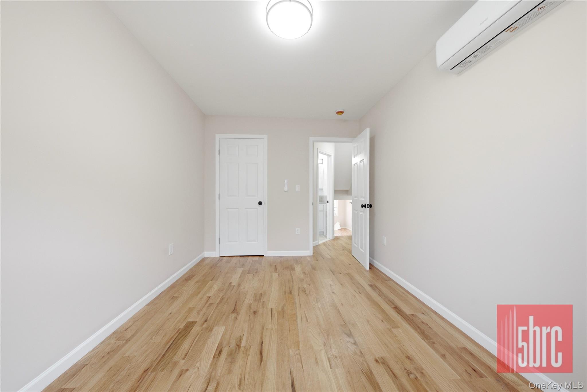 Single Family E 72nd Street Brooklyn, NY 11234, MLS-1029461-16