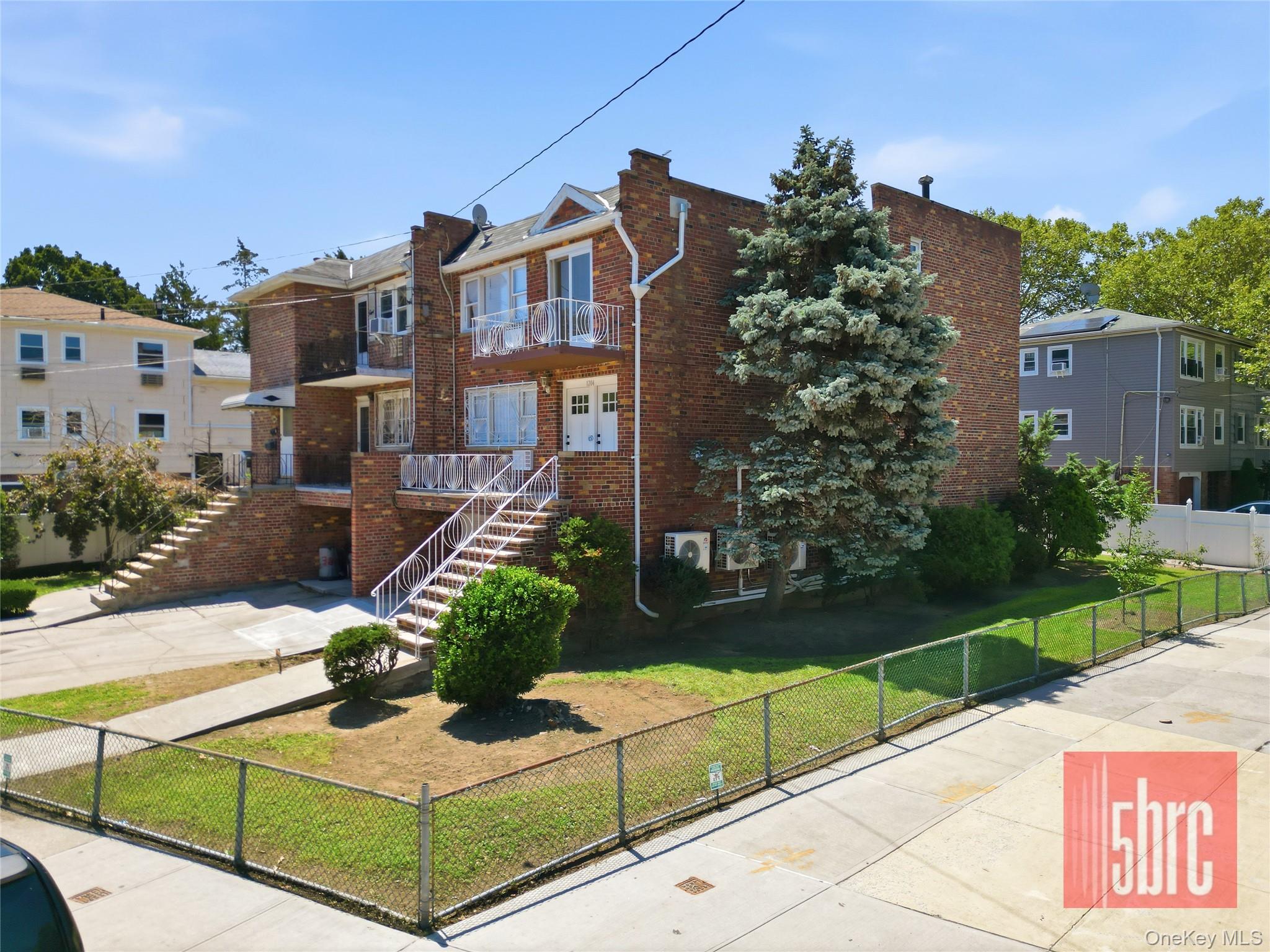 Single Family E 72nd Street Brooklyn, NY 11234, MLS-1029461-2