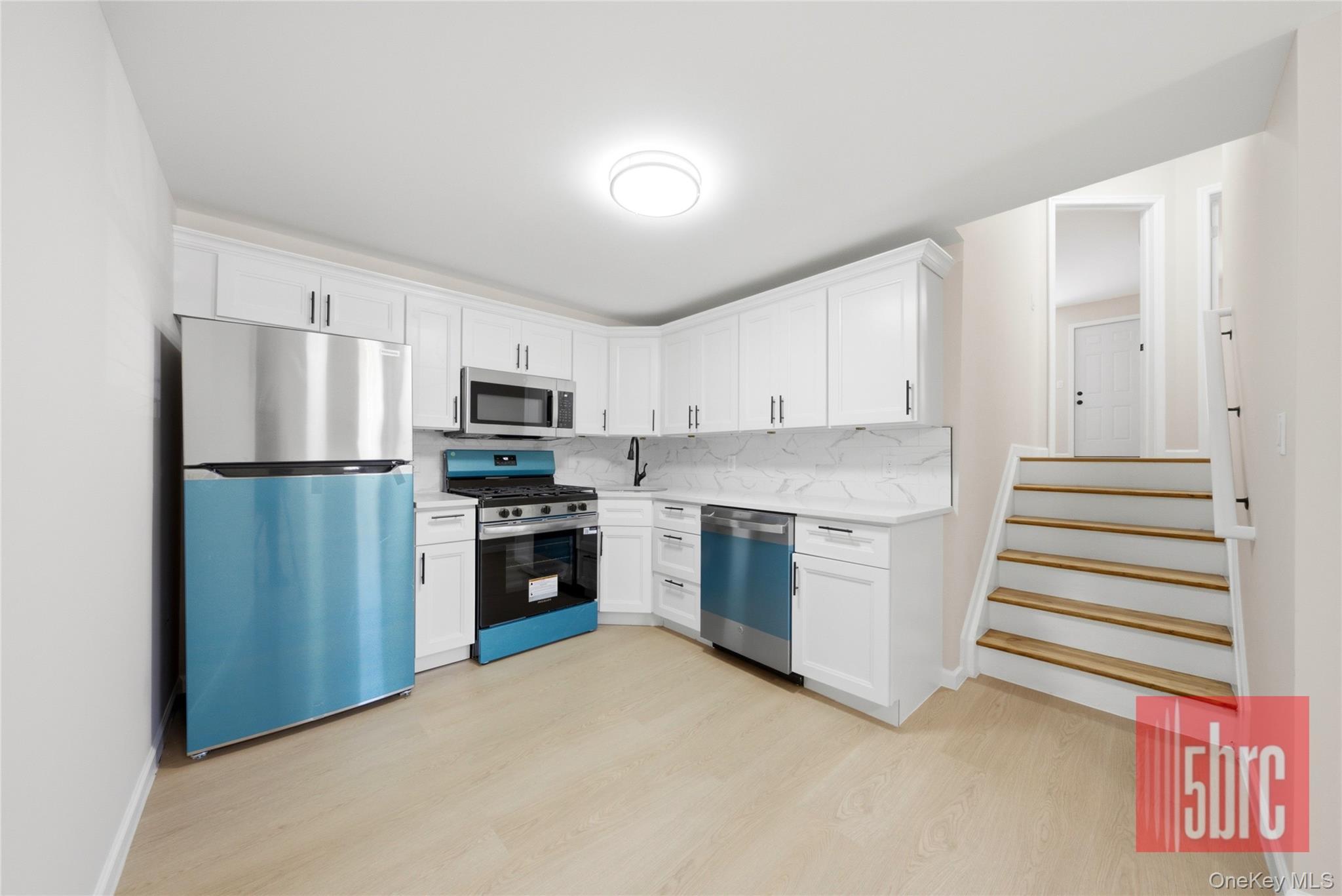 Single Family E 72nd Street Brooklyn, NY 11234, MLS-1029461-9