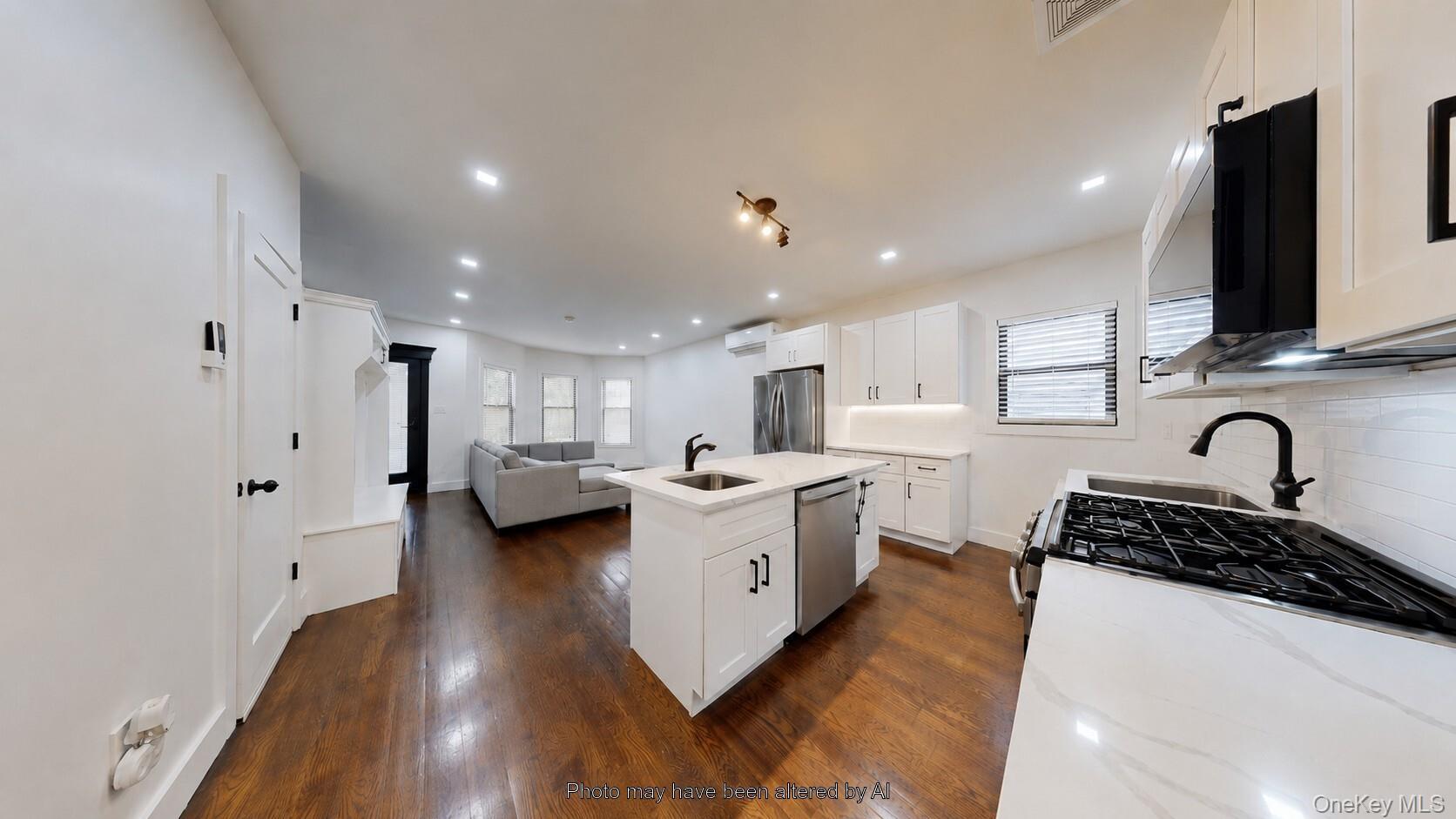 Single Family Farragut Road Brooklyn, NY 11236, MLS-1029465-9