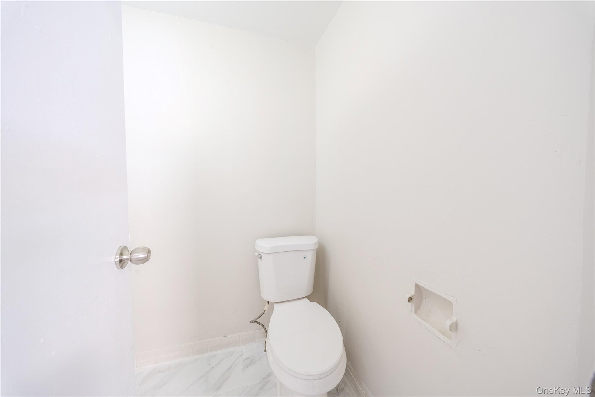 Single Family Palmer Avenue Bronx, NY 10466, MLS-1029469-12