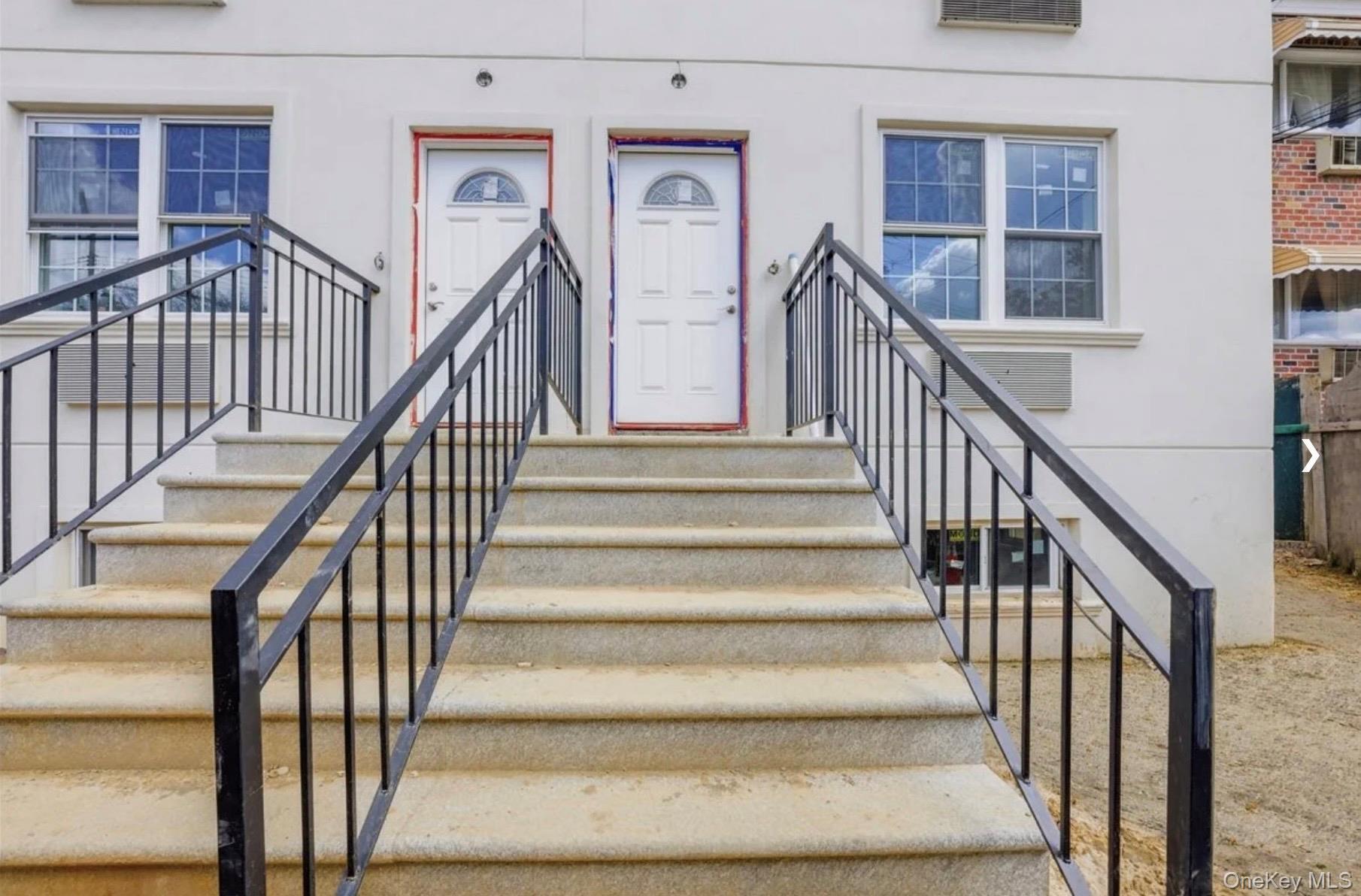 Single Family E 229th Street Bronx, NY 10466, MLS-1029519-10