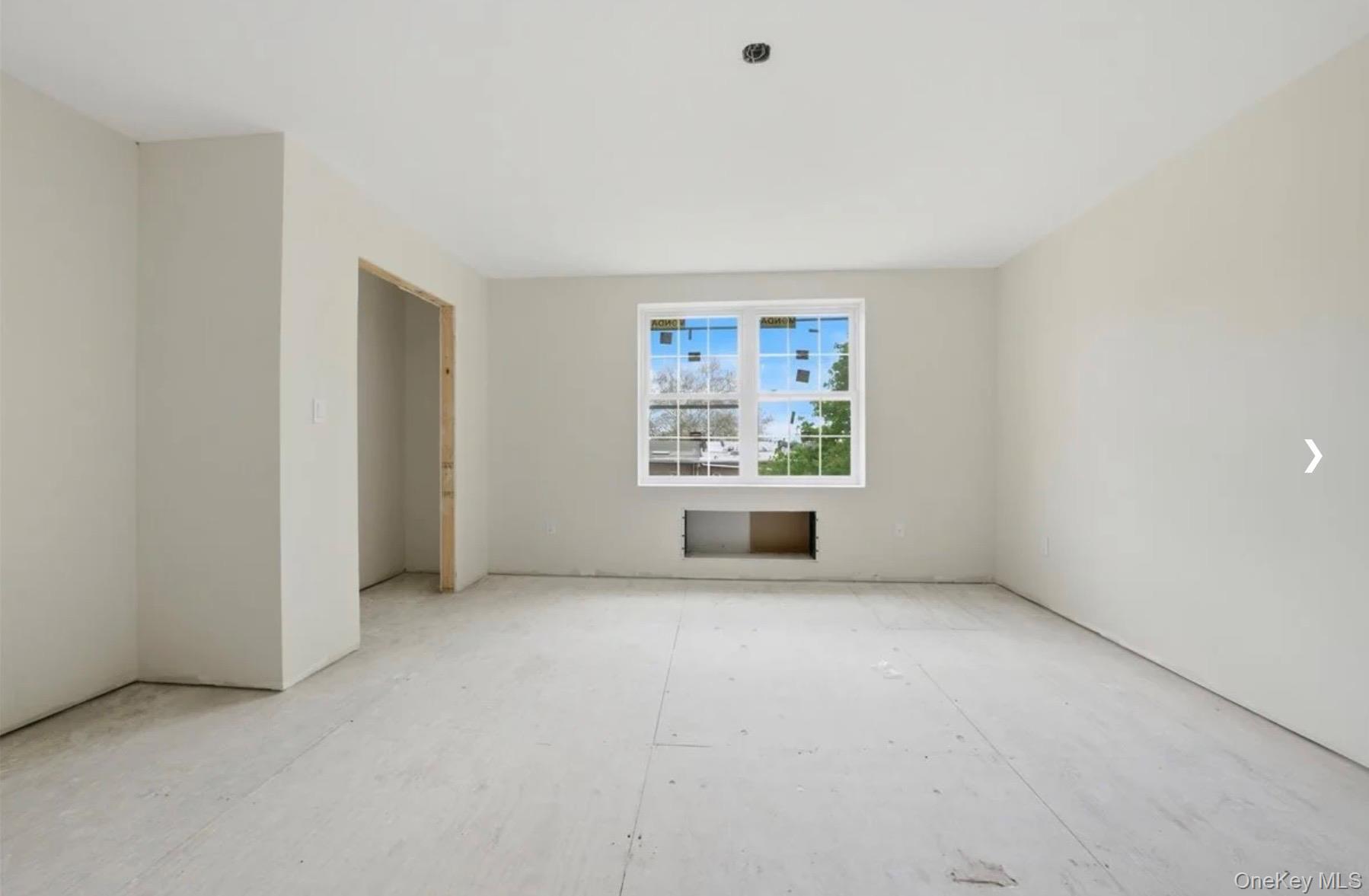 Single Family E 229th Street Bronx, NY 10466, MLS-1029519-13
