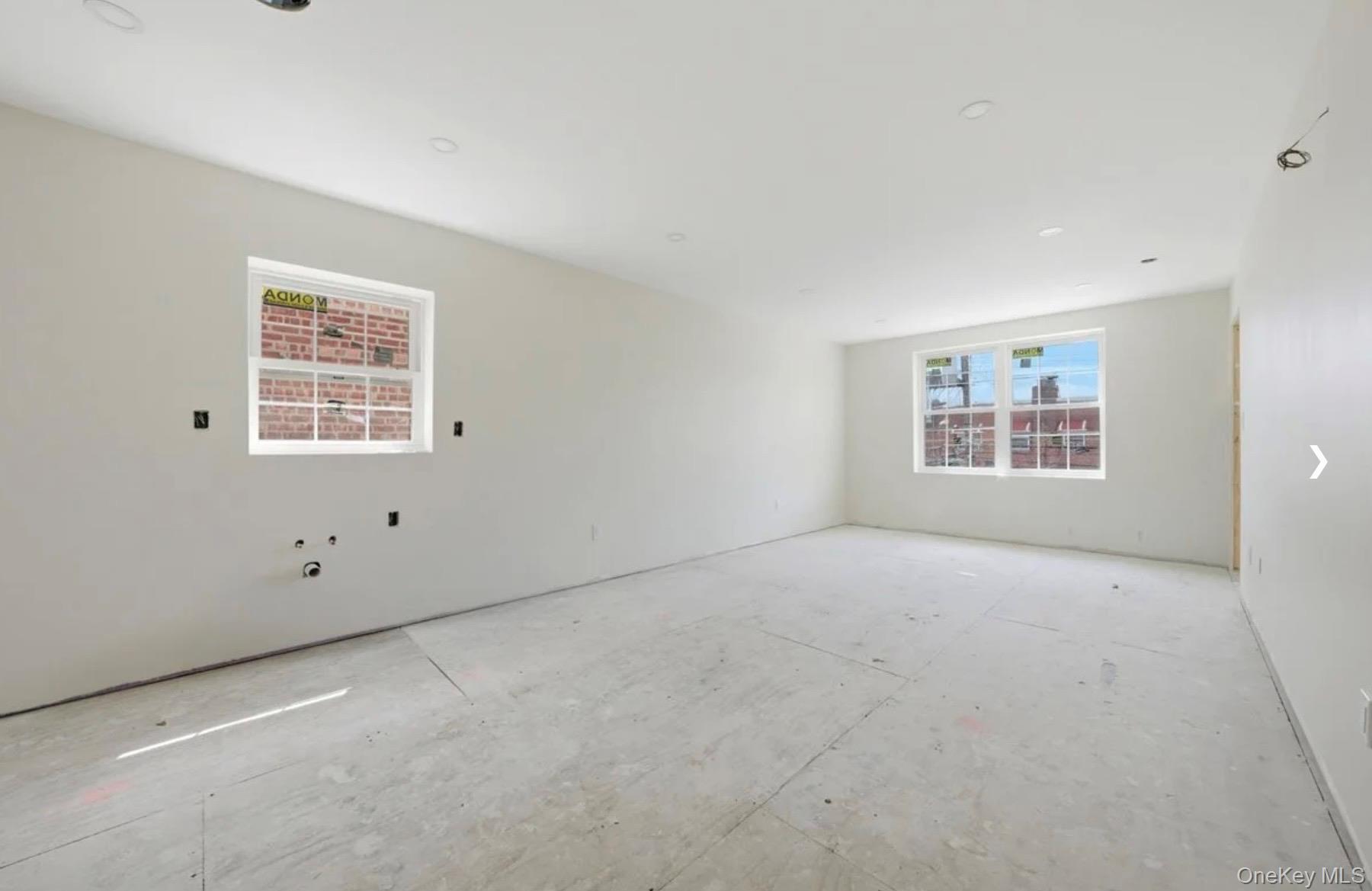 Single Family E 229th Street Bronx, NY 10466, MLS-1029519-15