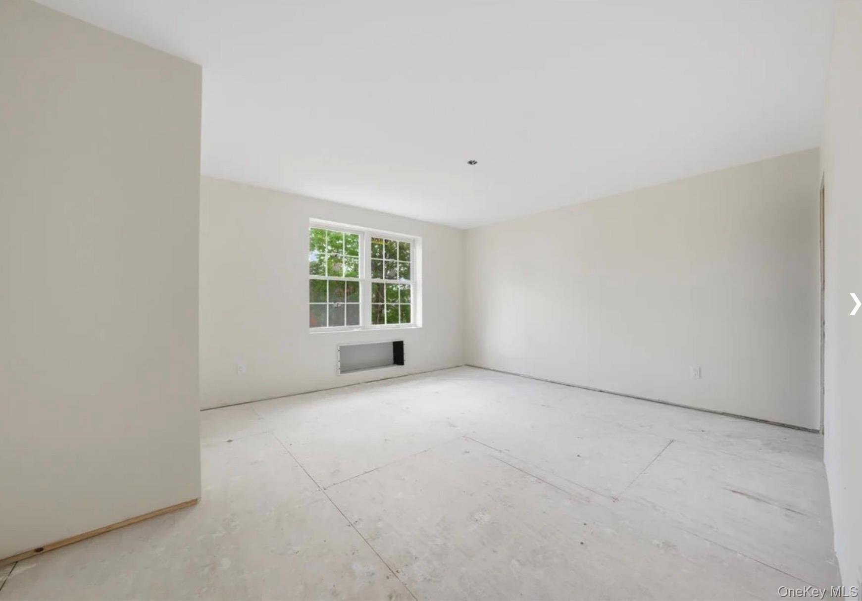 Single Family E 229th Street Bronx, NY 10466, MLS-1029519-18