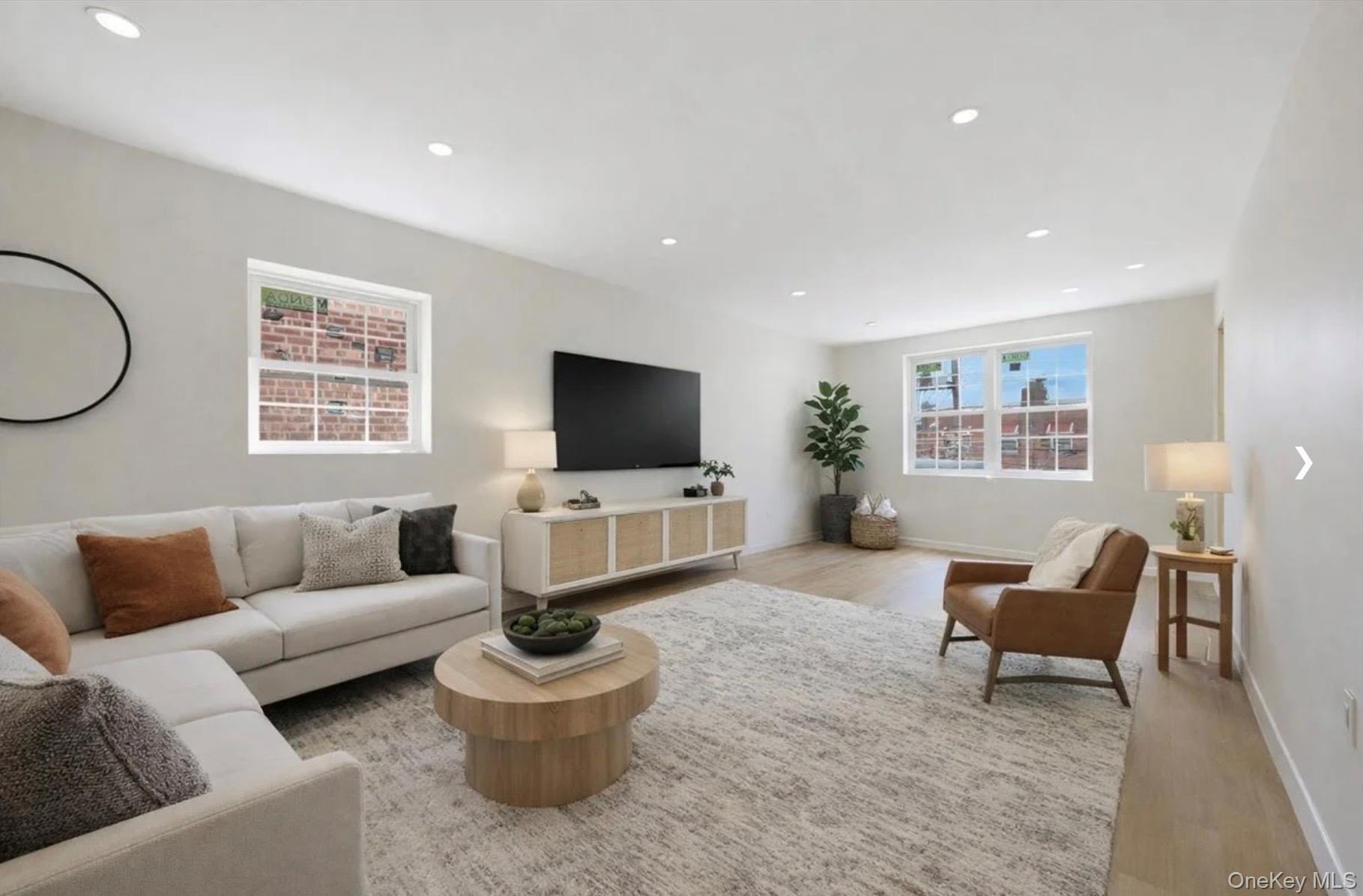 Single Family E 229th Street Bronx, NY 10466, MLS-1029519-4