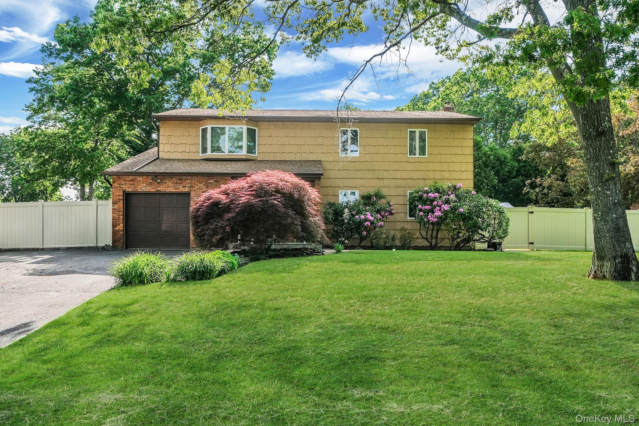 Single Family Heritage Place S Suffolk County, NY 11767, MLS-1029526-2