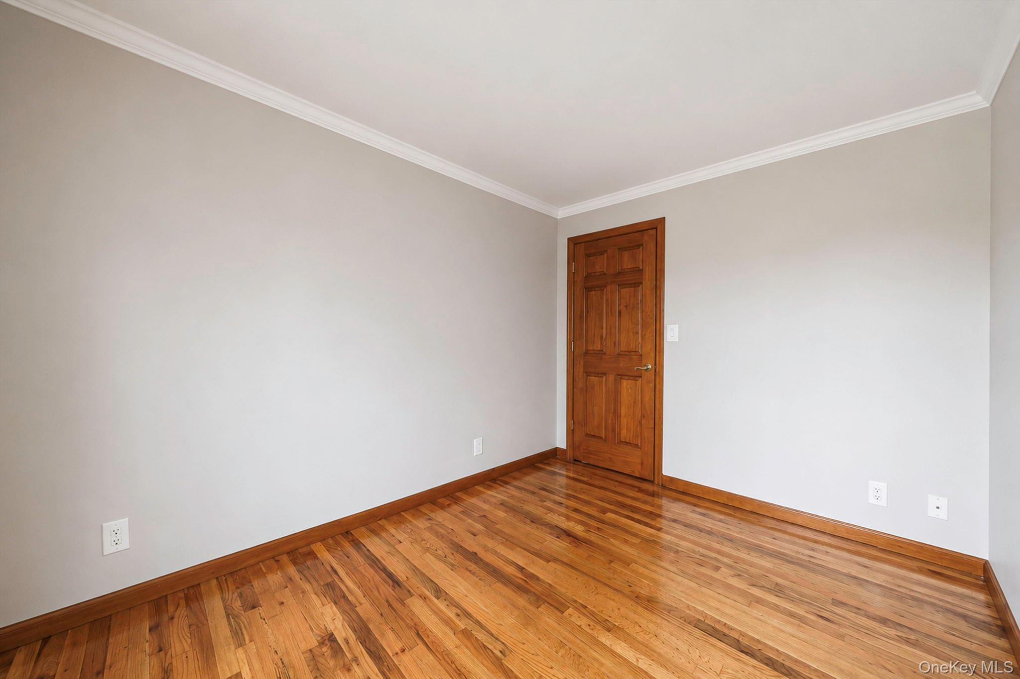 Single Family Heritage Place S Suffolk County, NY 11767, MLS-1029526-25