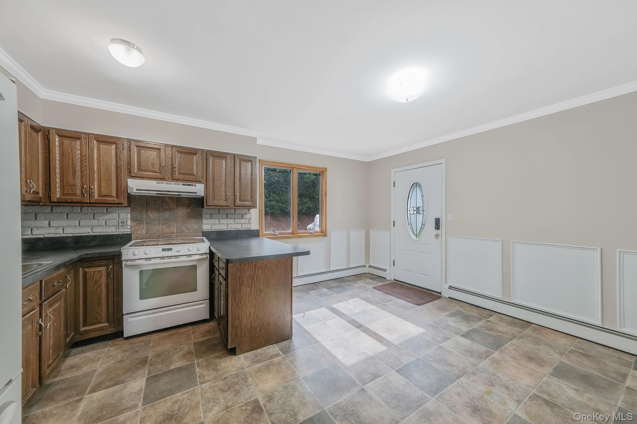 Single Family Heritage Place S Suffolk County, NY 11767, MLS-1029526-26