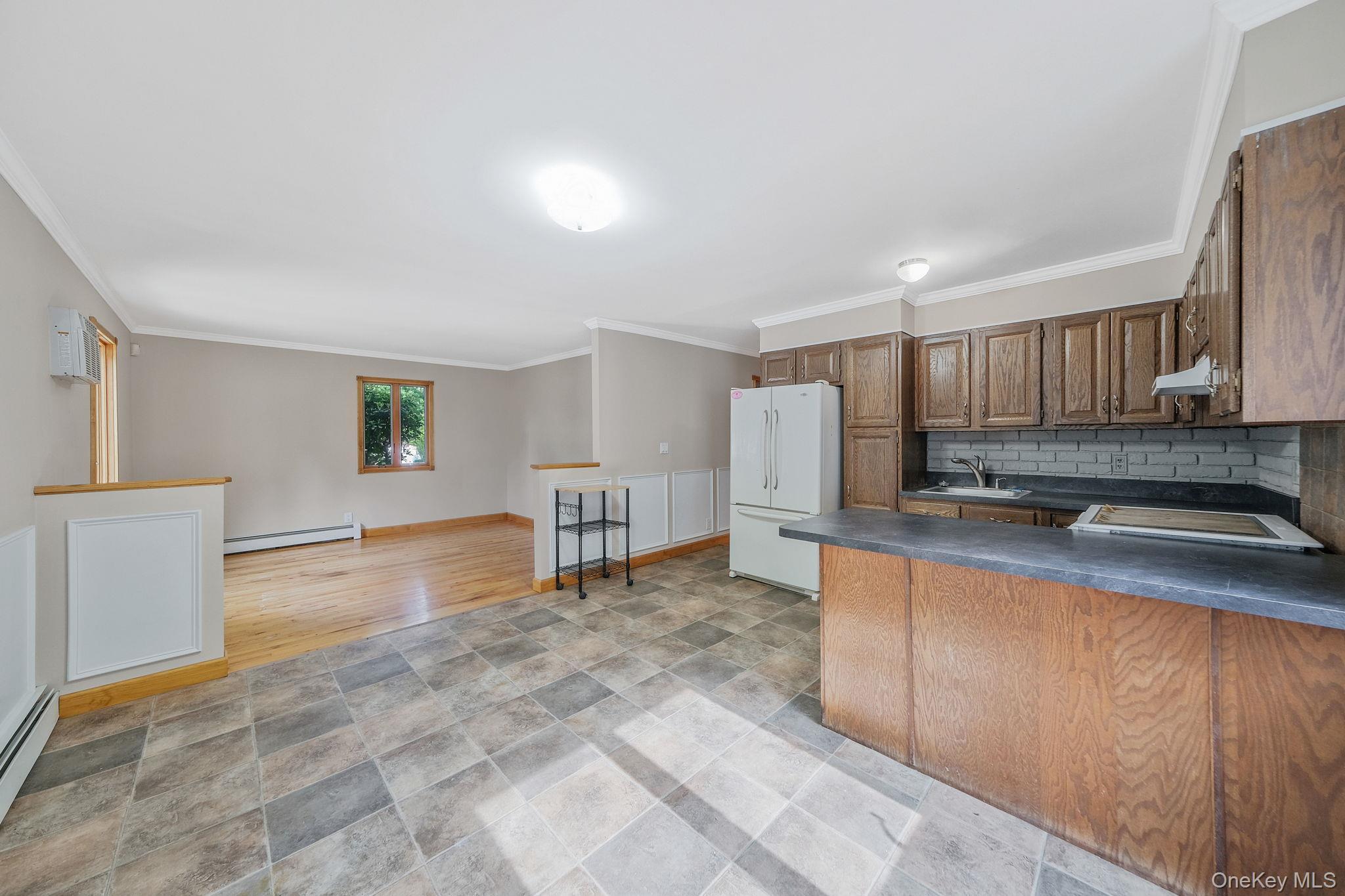 Single Family Heritage Place S Suffolk County, NY 11767, MLS-1029526-27