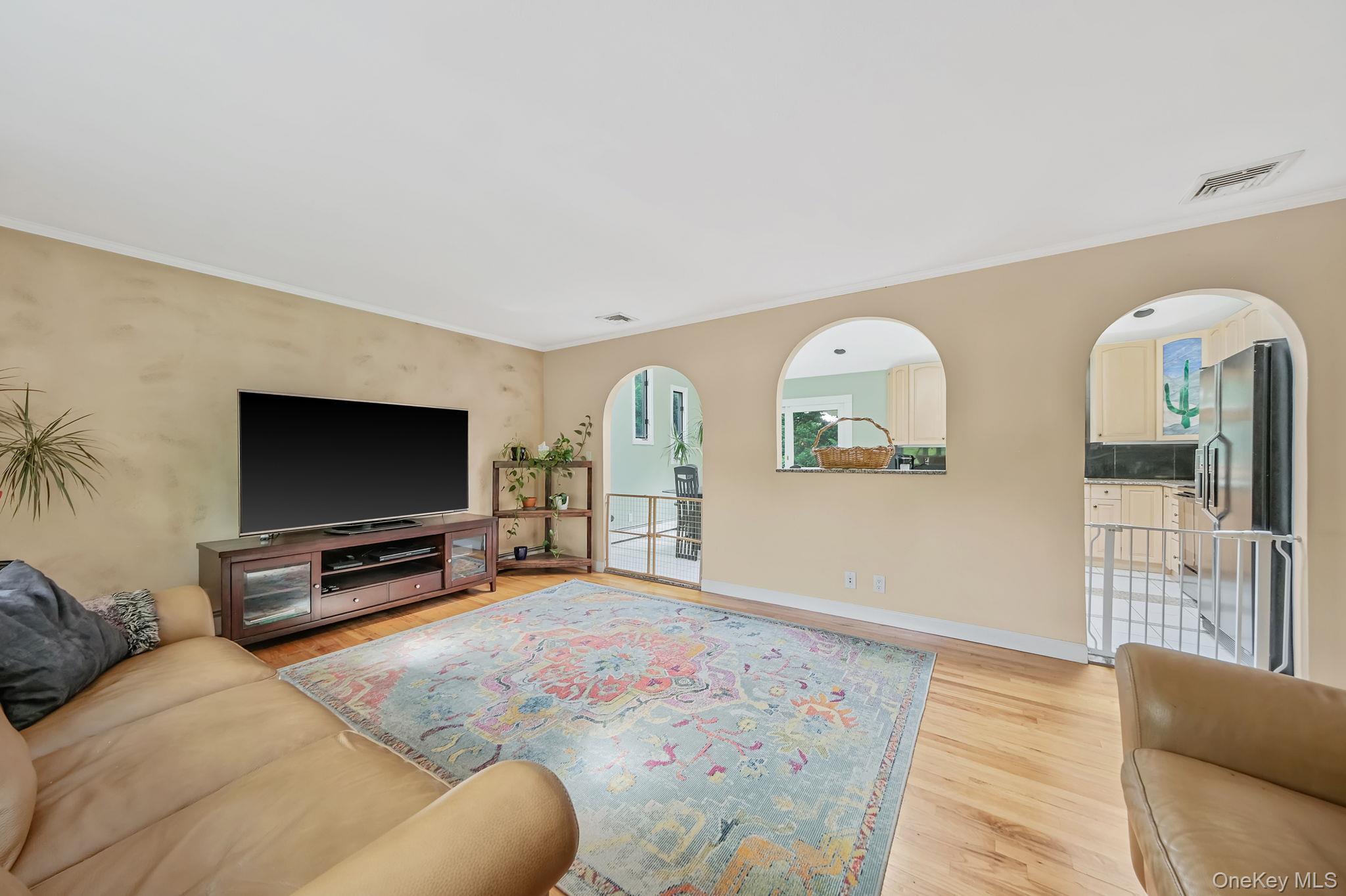 Single Family Heritage Place S Suffolk County, NY 11767, MLS-1029526-7