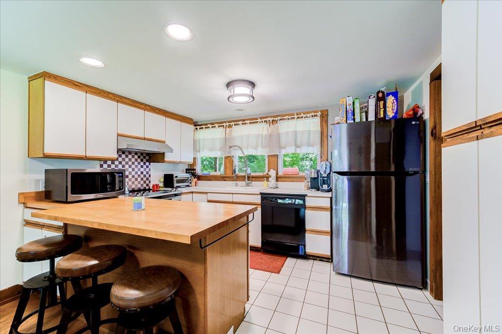 Single Family Woodlea Road Dutchess County, NY 12578, MLS-1029597-10