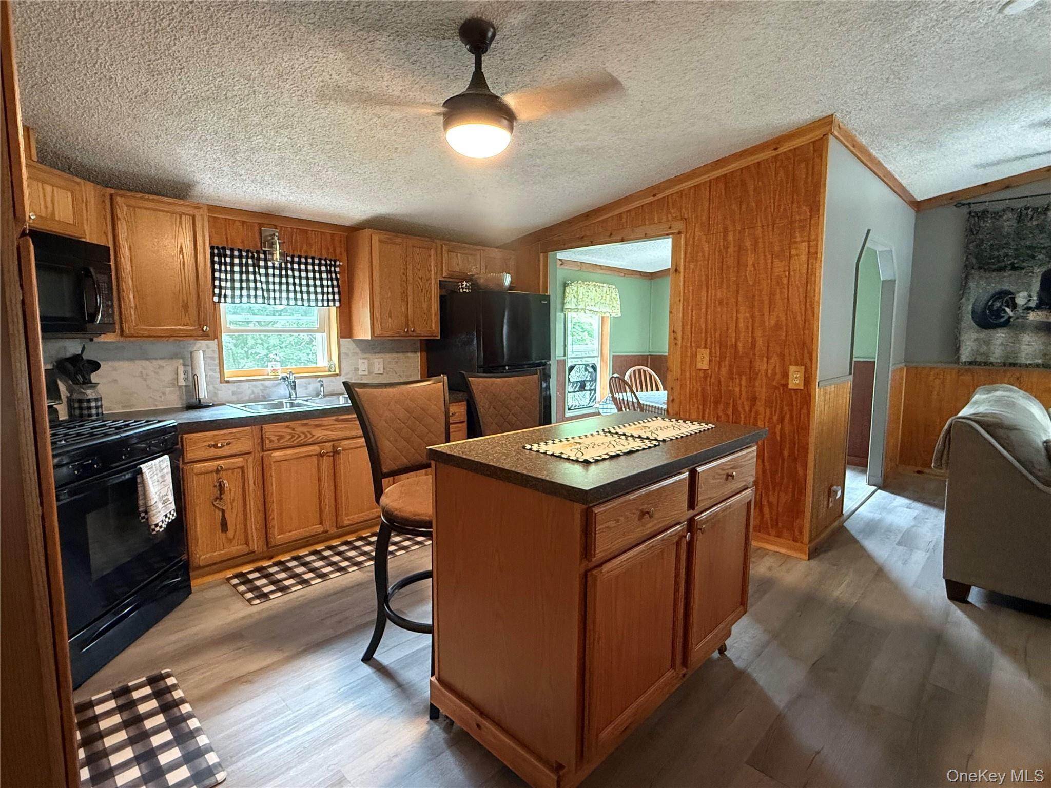 Single Family Church Street Ulster County, NY 12589, MLS-1029619-11