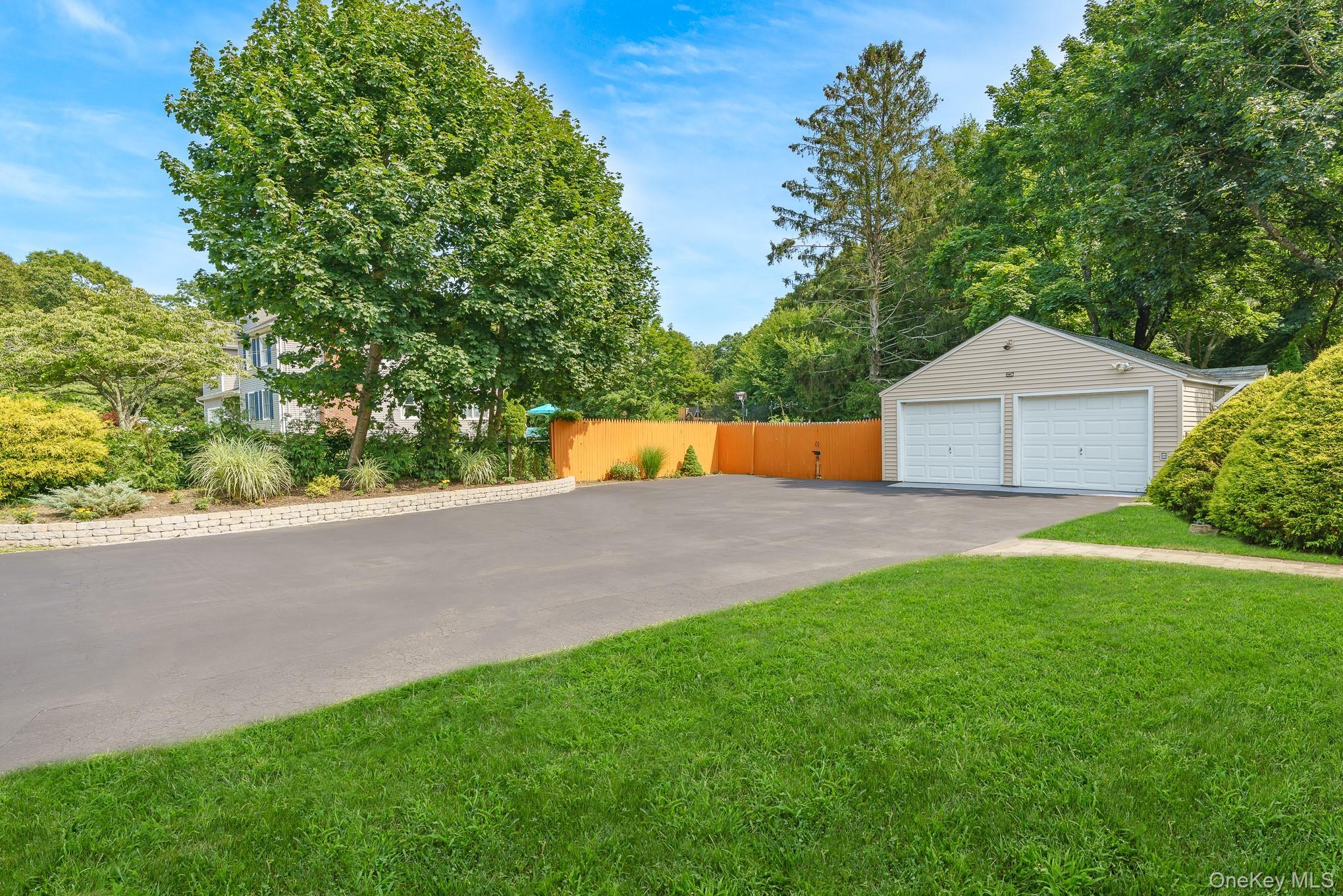 Single Family Hines Road Suffolk County, NY 11953, MLS-1029642-4