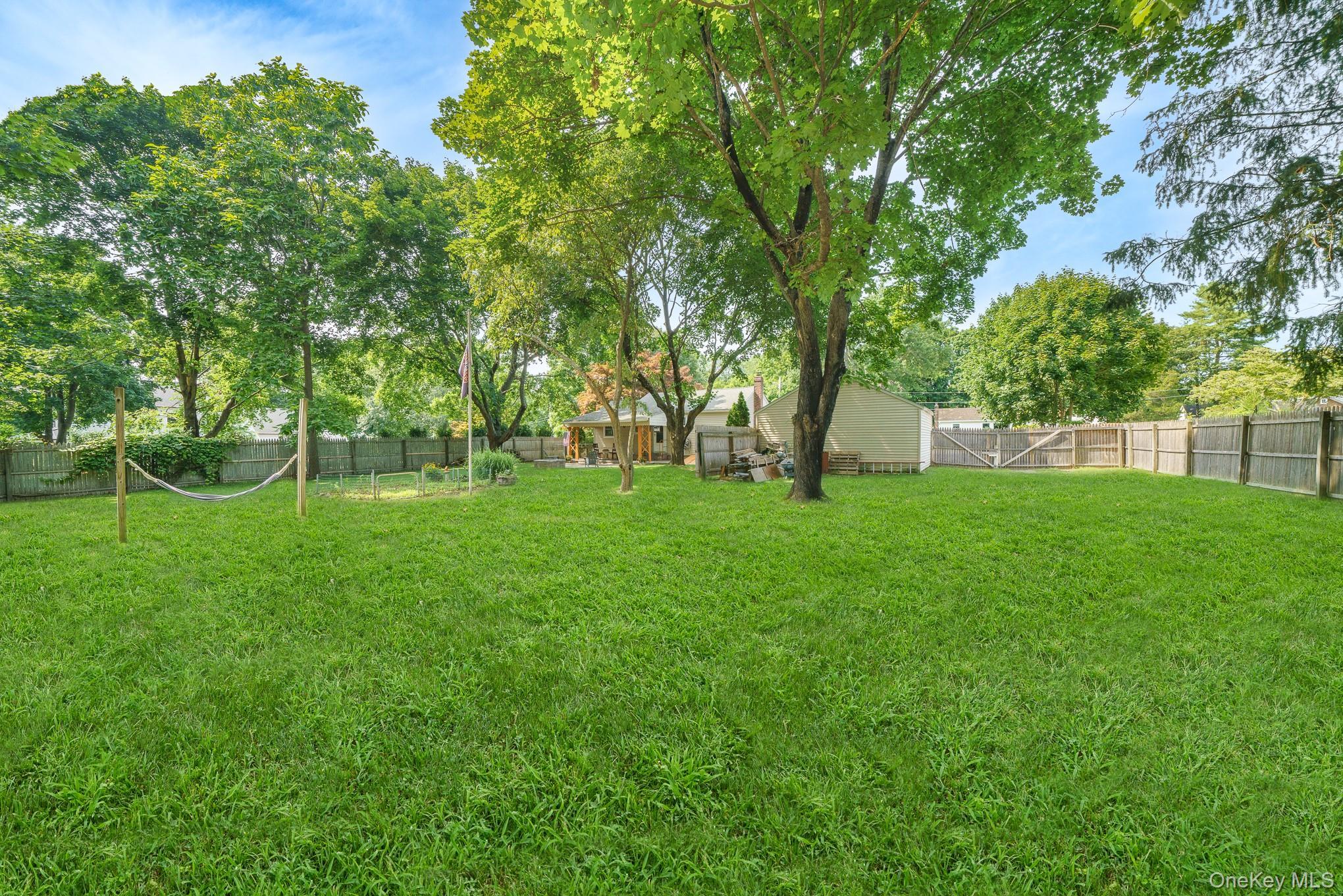 Single Family Hines Road Suffolk County, NY 11953, MLS-1029642-8