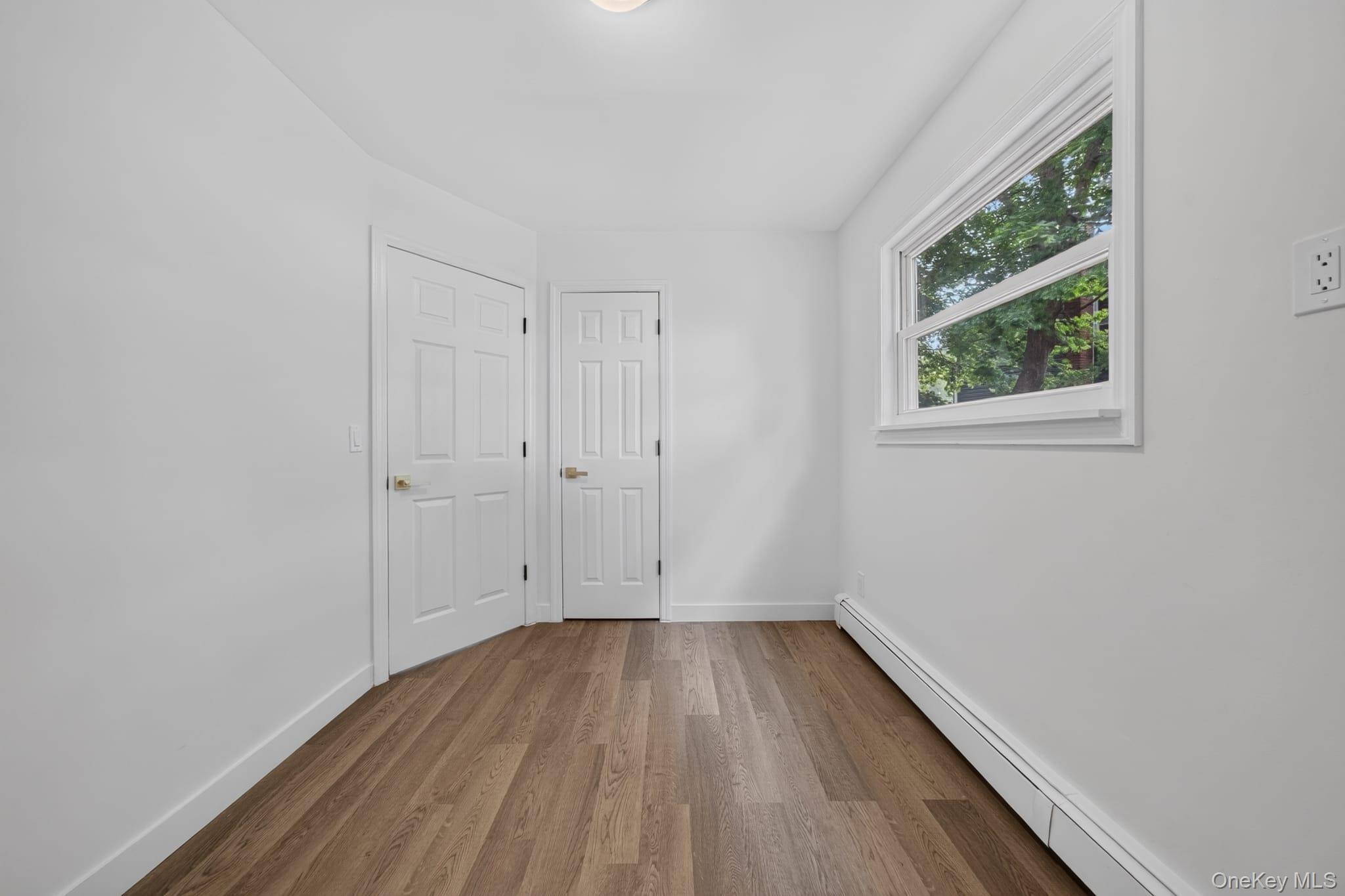 Single Family Knickerbocker Avenue Suffolk County, NY 11763, MLS-1029671-18
