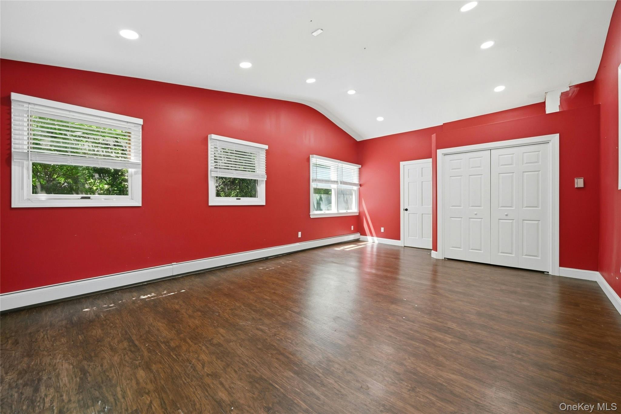 Single Family Twilight Road Suffolk County, NY 11778, MLS-1029690-10