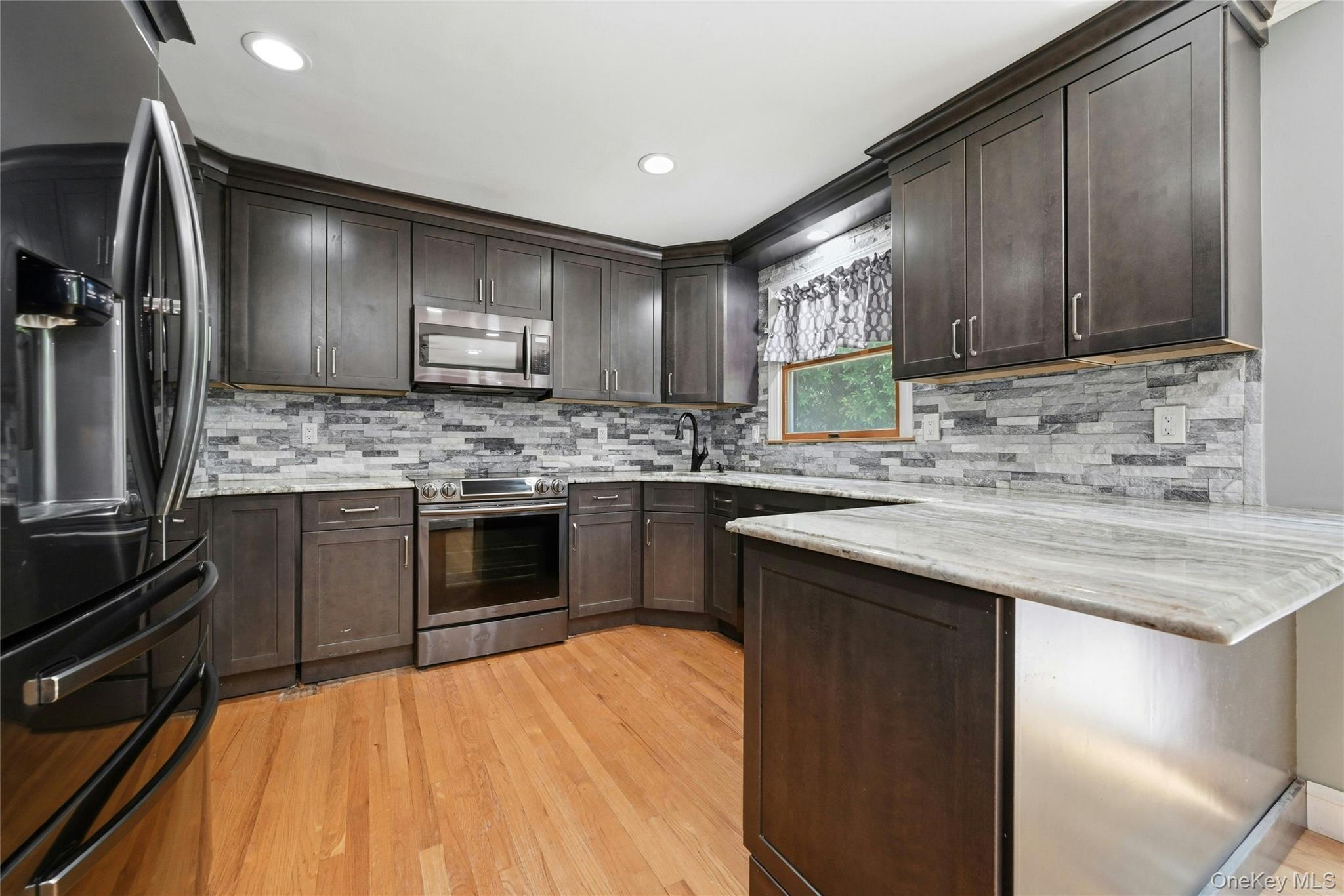 Single Family Twilight Road Suffolk County, NY 11778, MLS-1029690-5