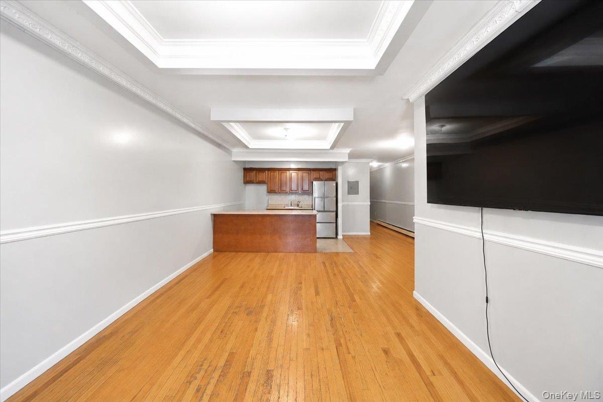 Single Family Summit Avenue  Bronx, NY 10452, MLS-1029698-5