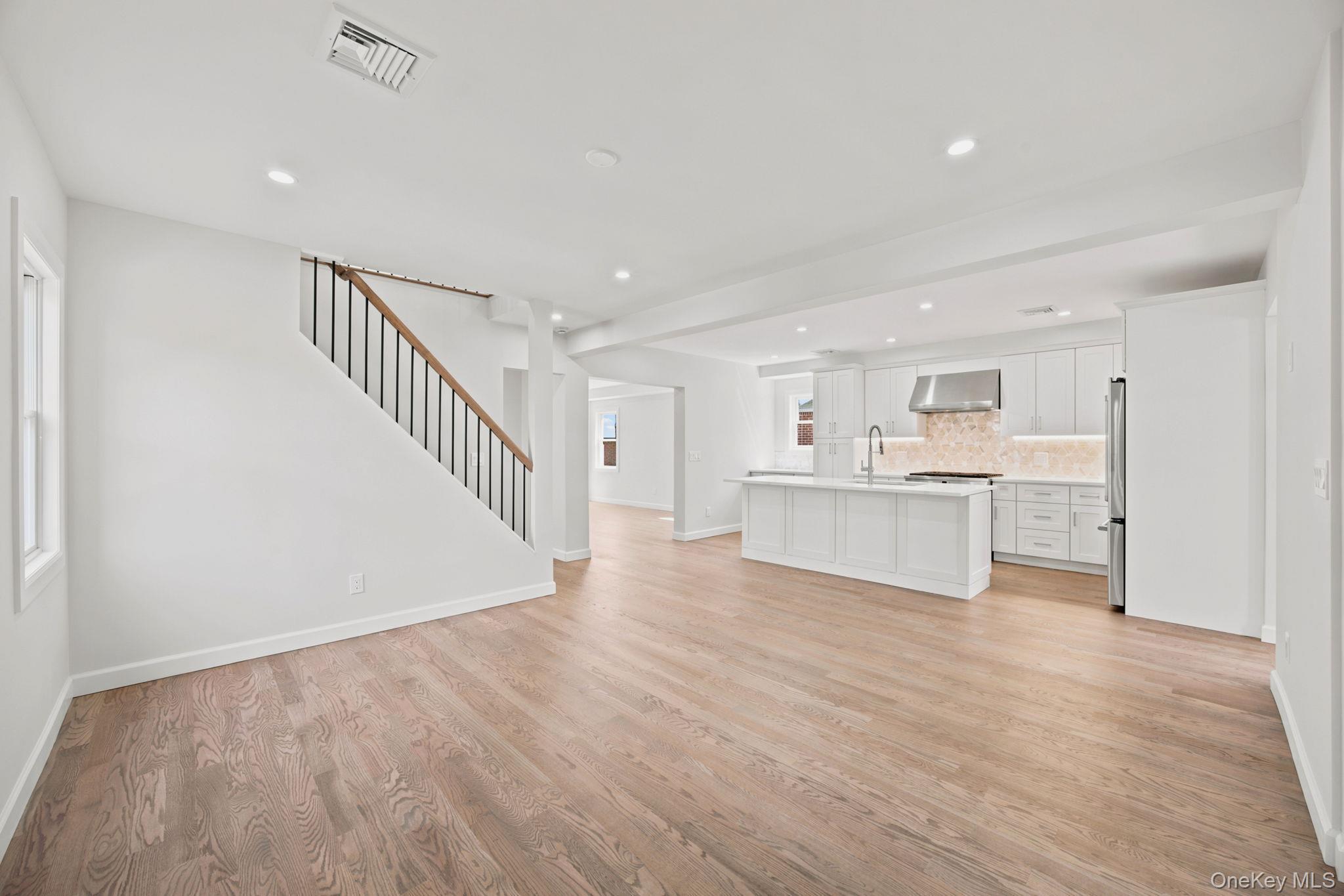 Single Family Nugent Street Nassau County, NY 11040, MLS-1029711-6