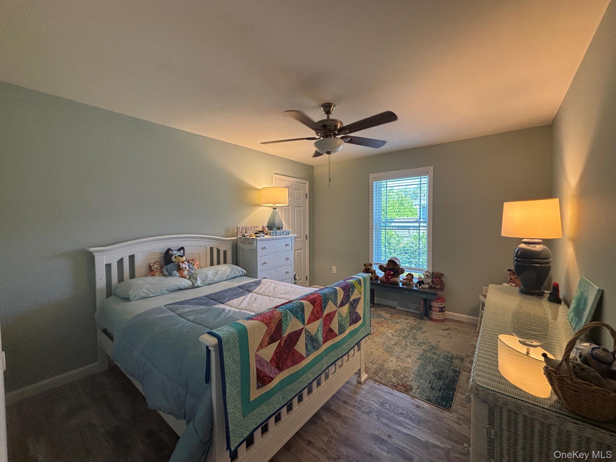 Single Family Old Country Road Suffolk County, NY 11901, MLS-1029713-24