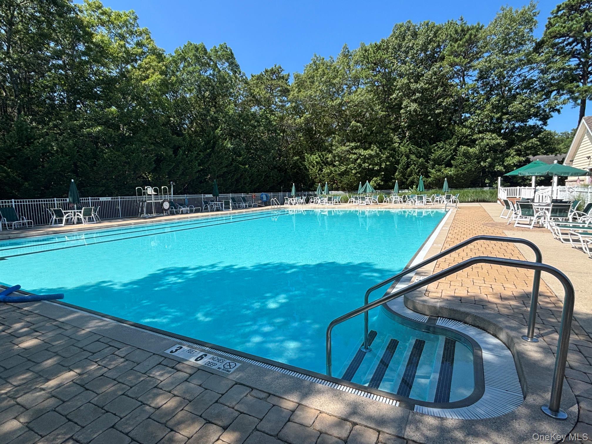 Single Family Old Country Road  Suffolk County, NY 11901, MLS-1029713-50