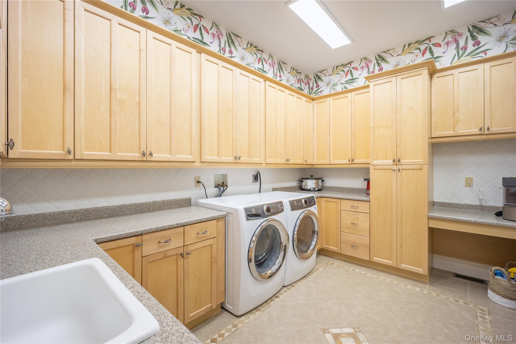 Single Family Bridey Lane  Putnam County, NY 10509, MLS-1029717-23