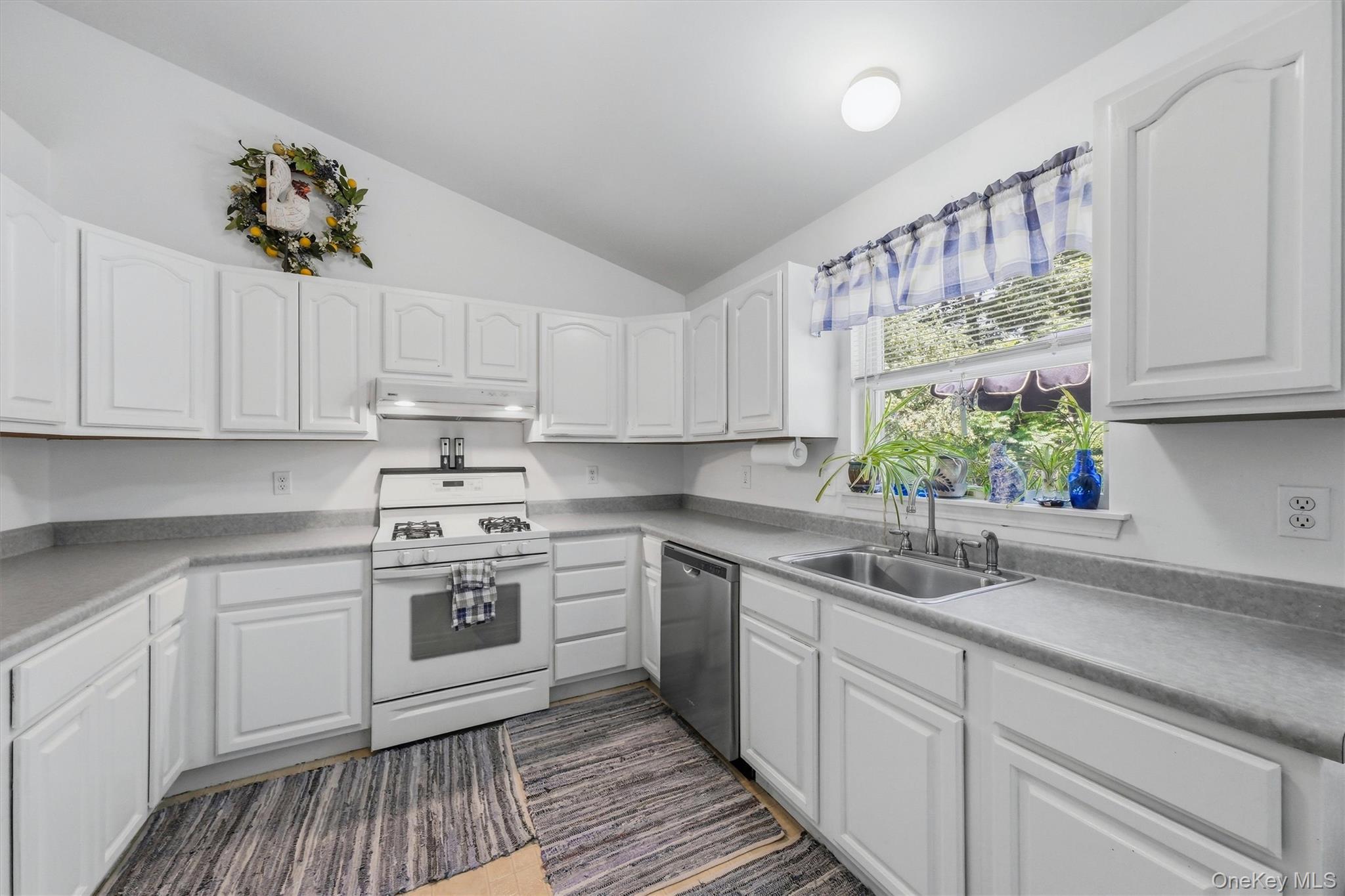 Single Family Rosewood Lane Sullivan County, NY 12790, MLS-1029736-19
