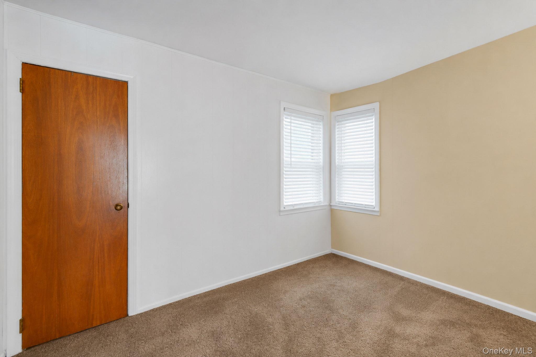 Single Family Deauville Boulevard Suffolk County, NY 11726, MLS-1029751-18