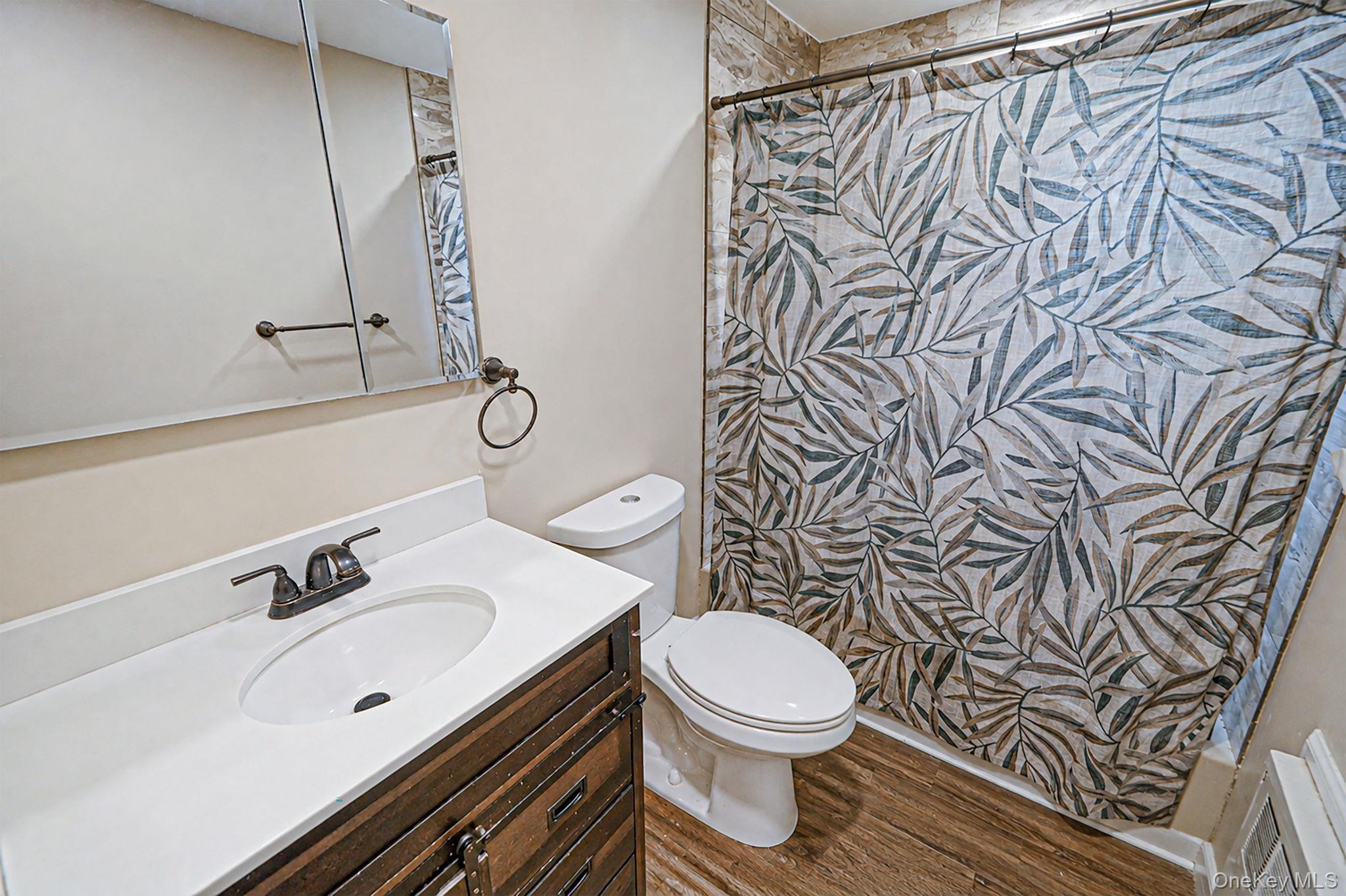 Single Family Deauville Boulevard Suffolk County, NY 11726, MLS-1029751-19