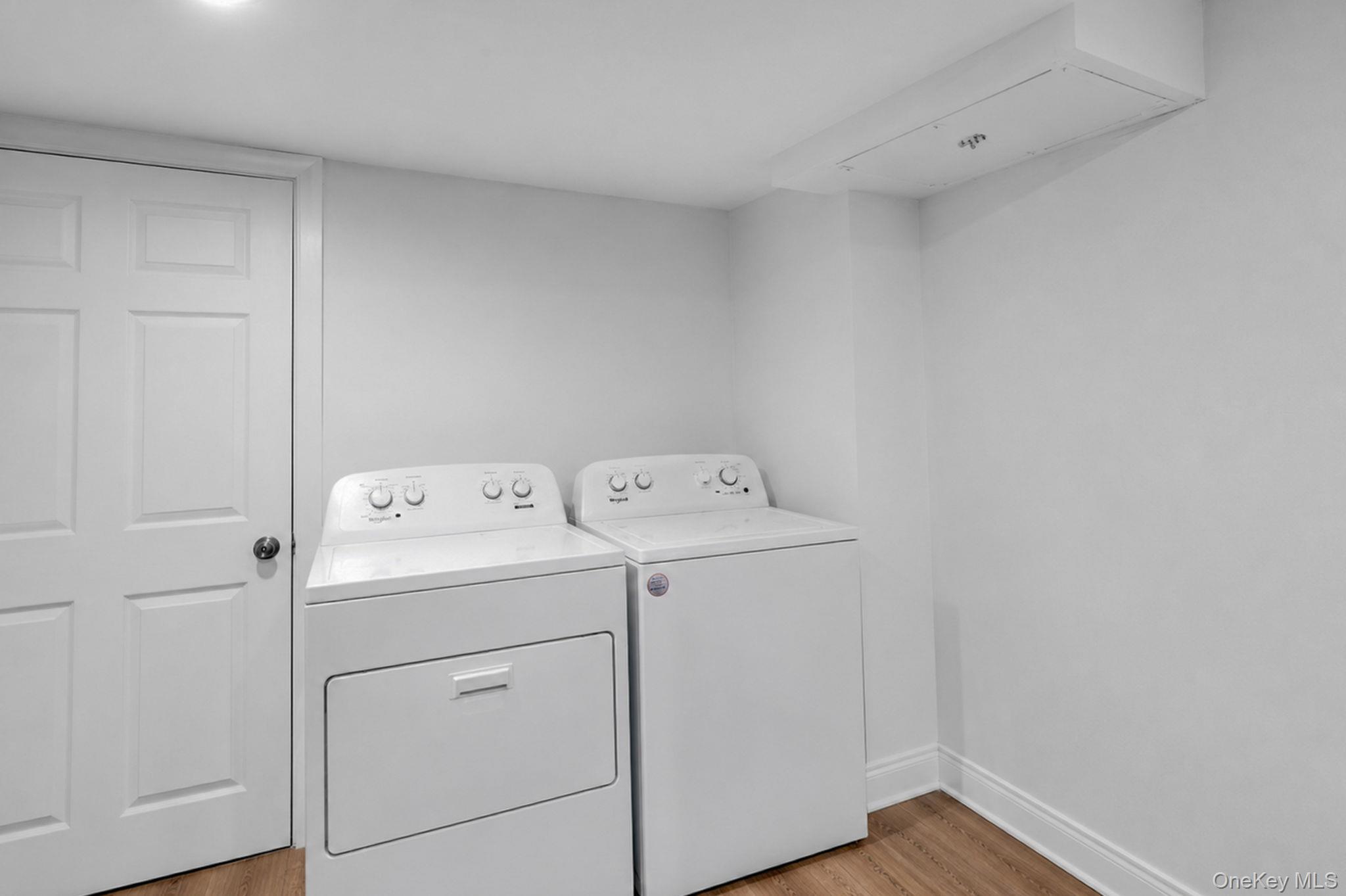 Single Family Deauville Boulevard Suffolk County, NY 11726, MLS-1029751-28