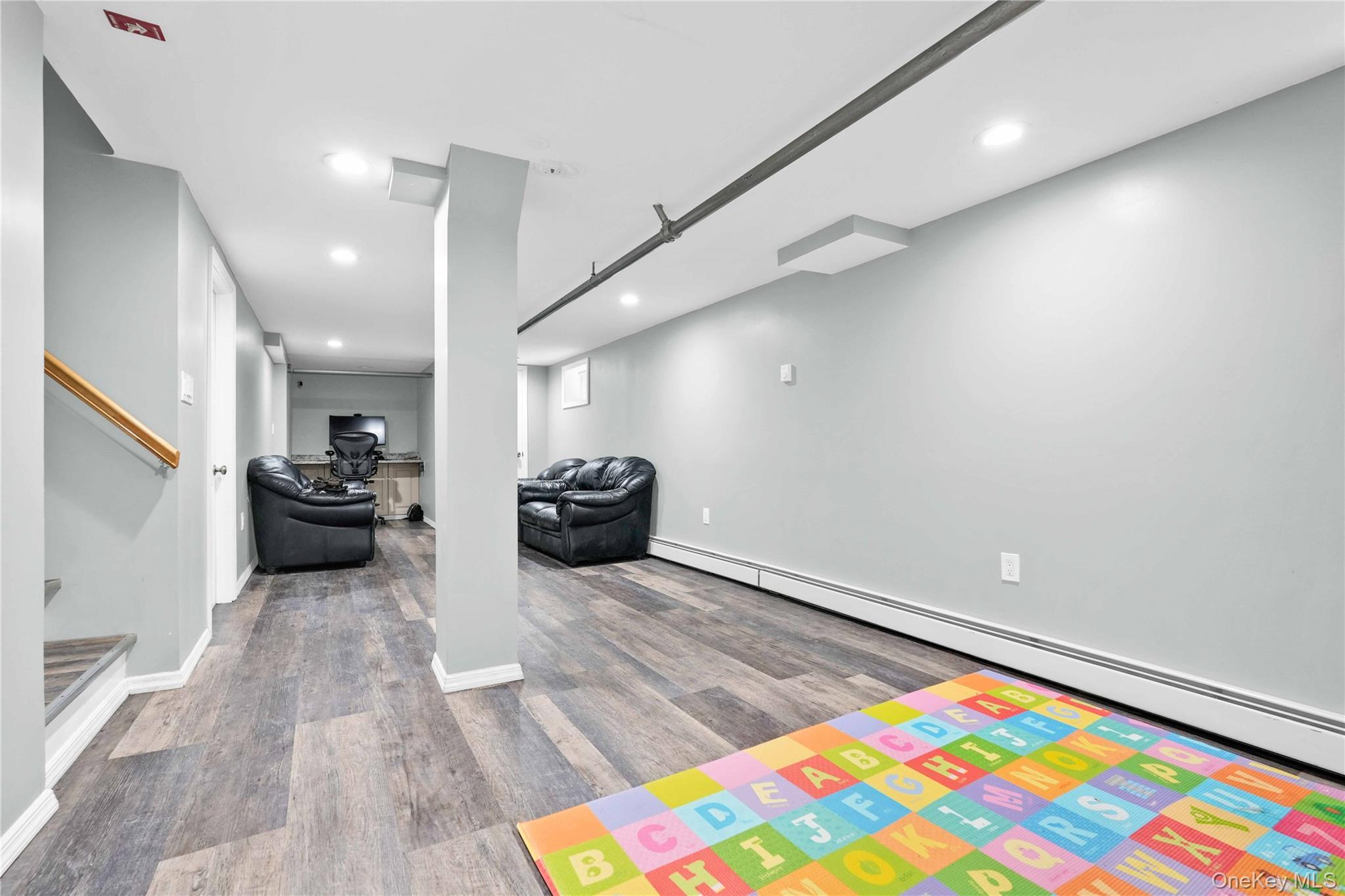Single Family Grayson Street Queens, NY 11413, MLS-1029756-12