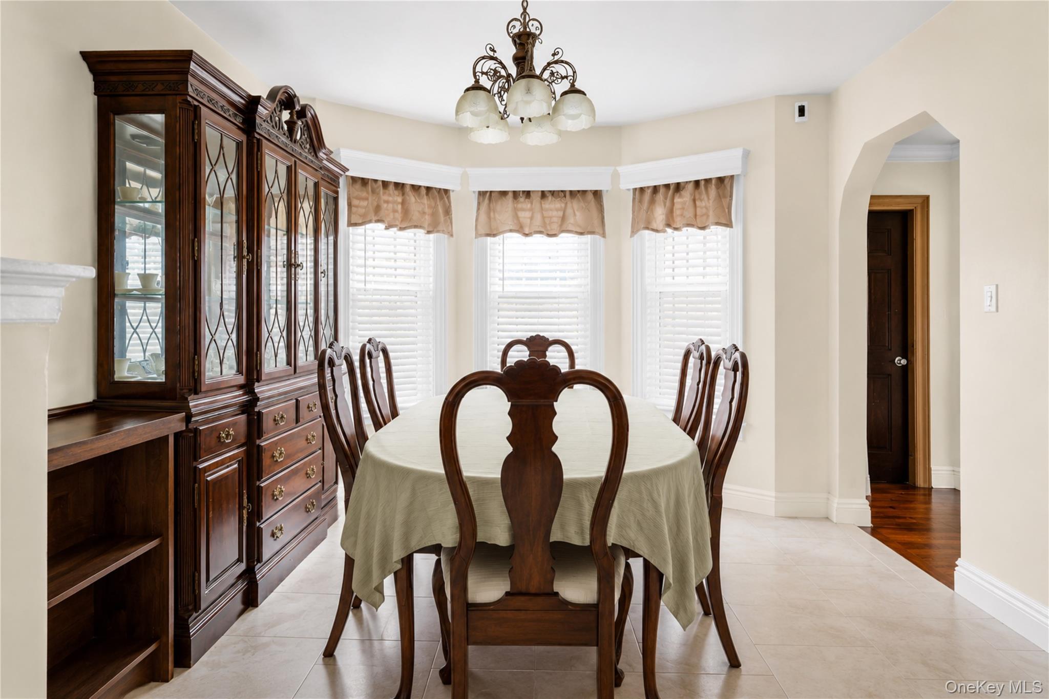 Single Family Grayson Street Queens, NY 11413, MLS-1029756-7