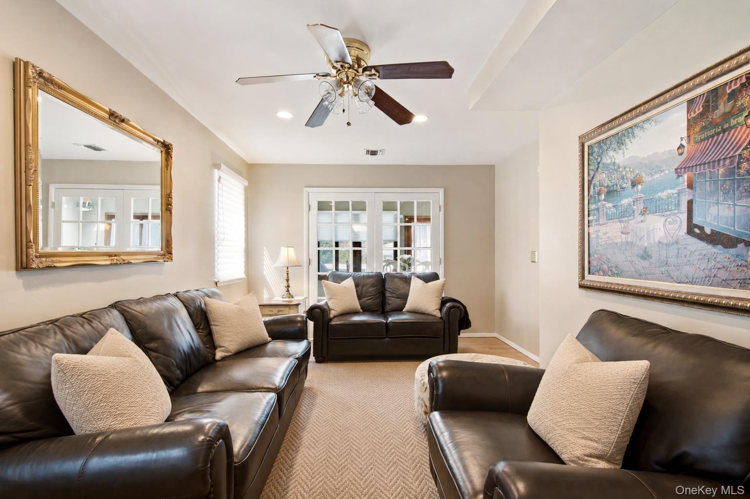 Single Family Crossman Road  Suffolk County, NY 11721, MLS-1029769-15