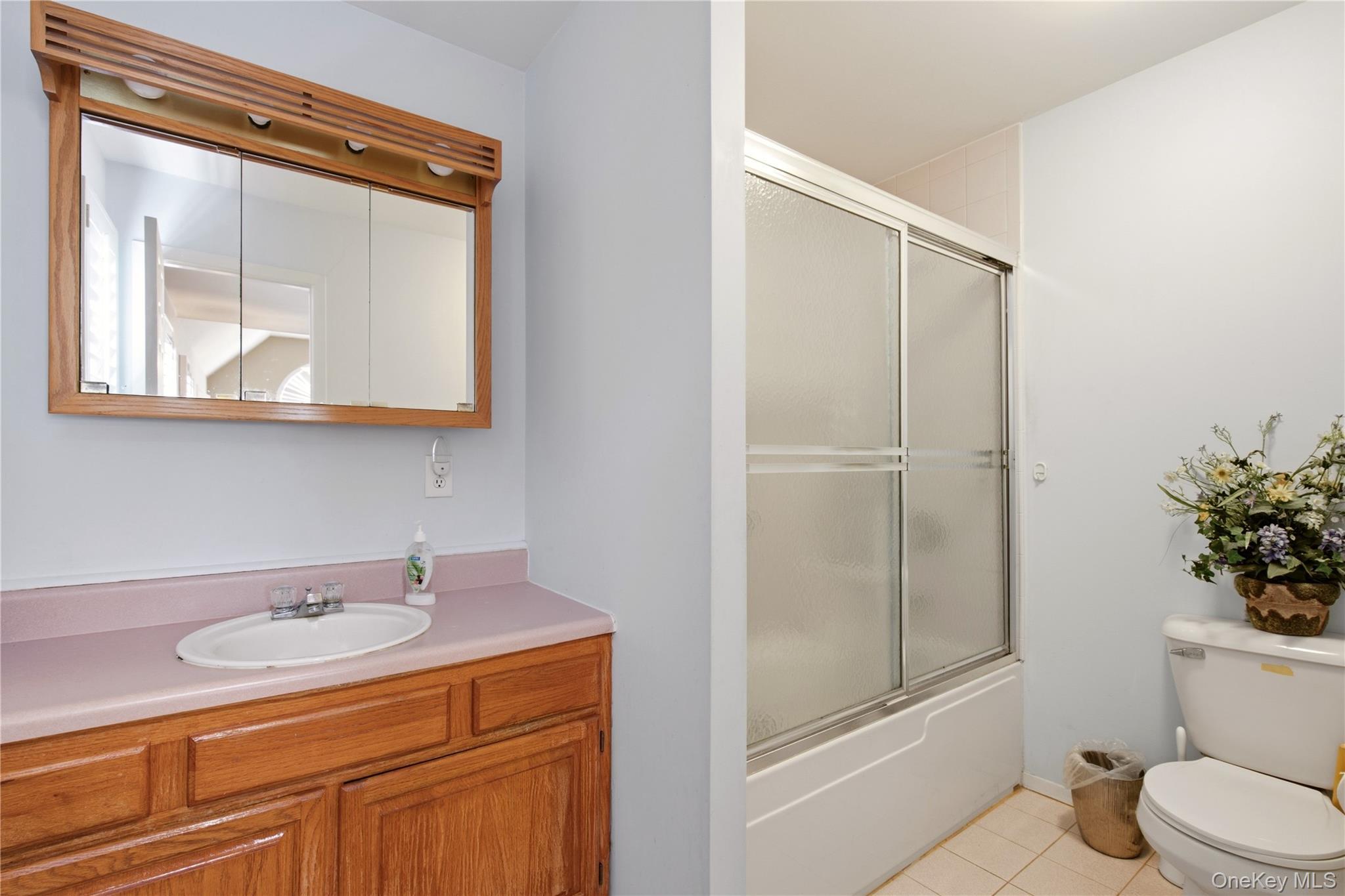 Single Family Crossman Road  Suffolk County, NY 11721, MLS-1029769-25