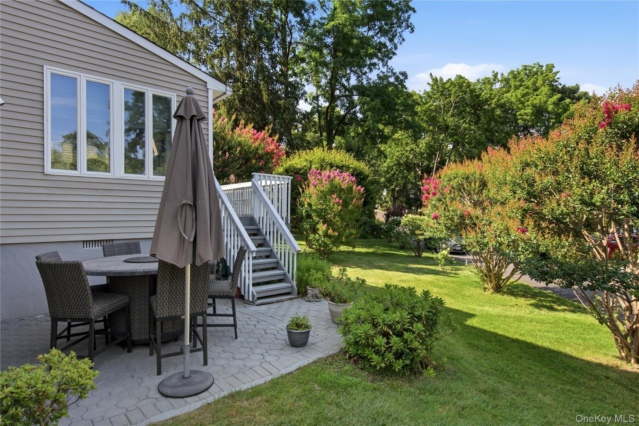 Single Family Crossman Road  Suffolk County, NY 11721, MLS-1029769-26