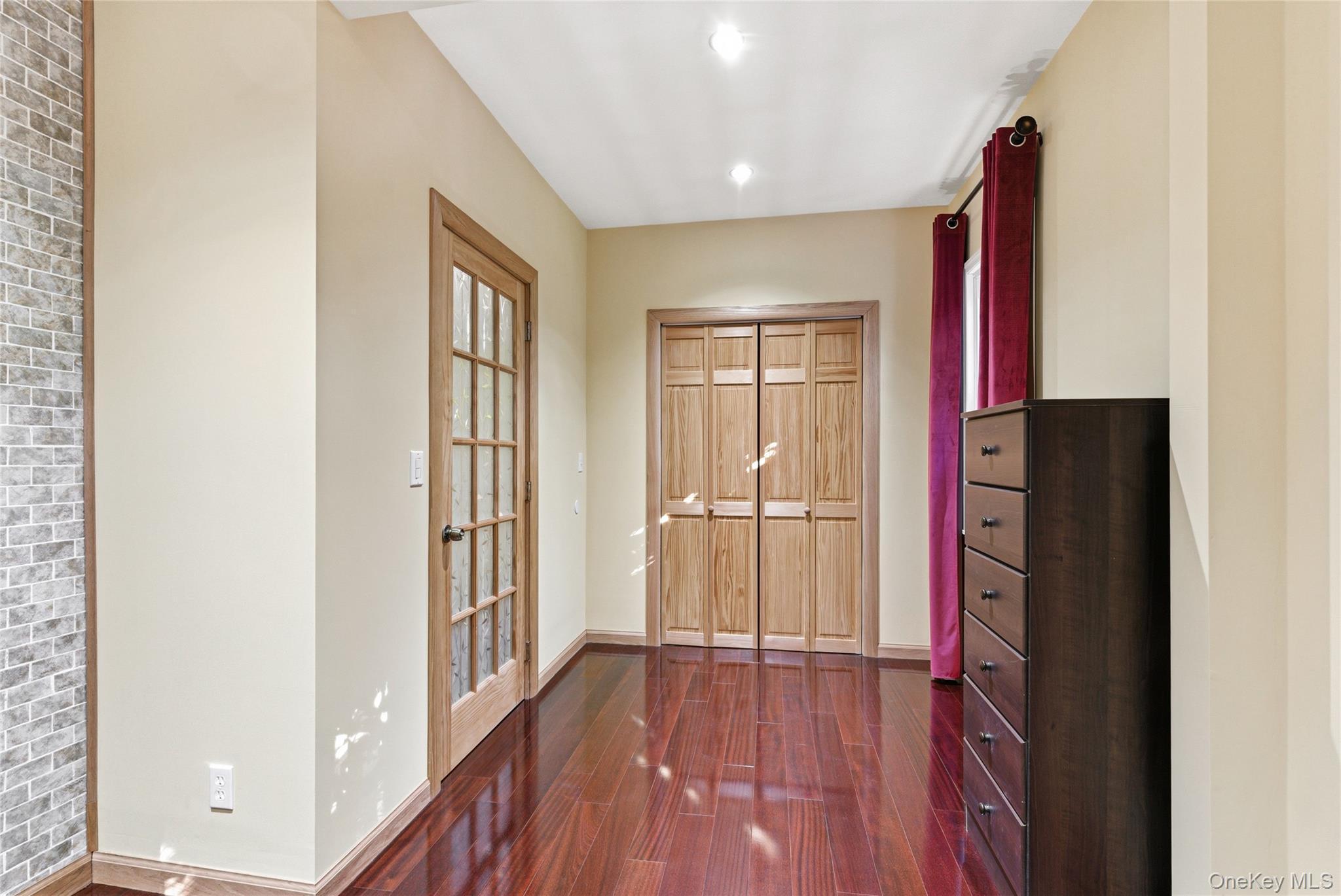 Single Family Catherine Street Westchester County, NY 10511, MLS-1029791-17