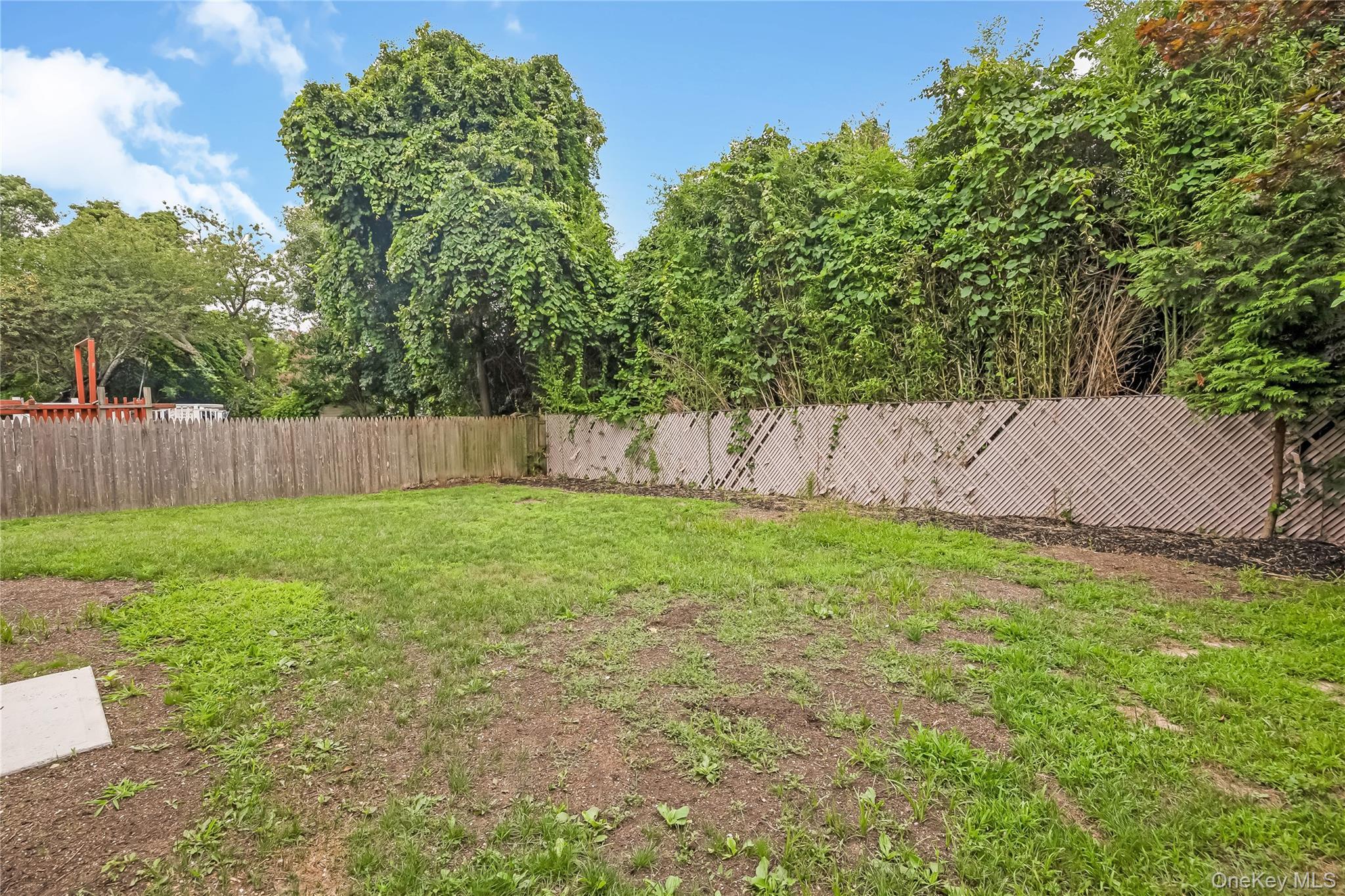 Single Family Westminster Drive  Suffolk County, NY 11967, MLS-1029794-21
