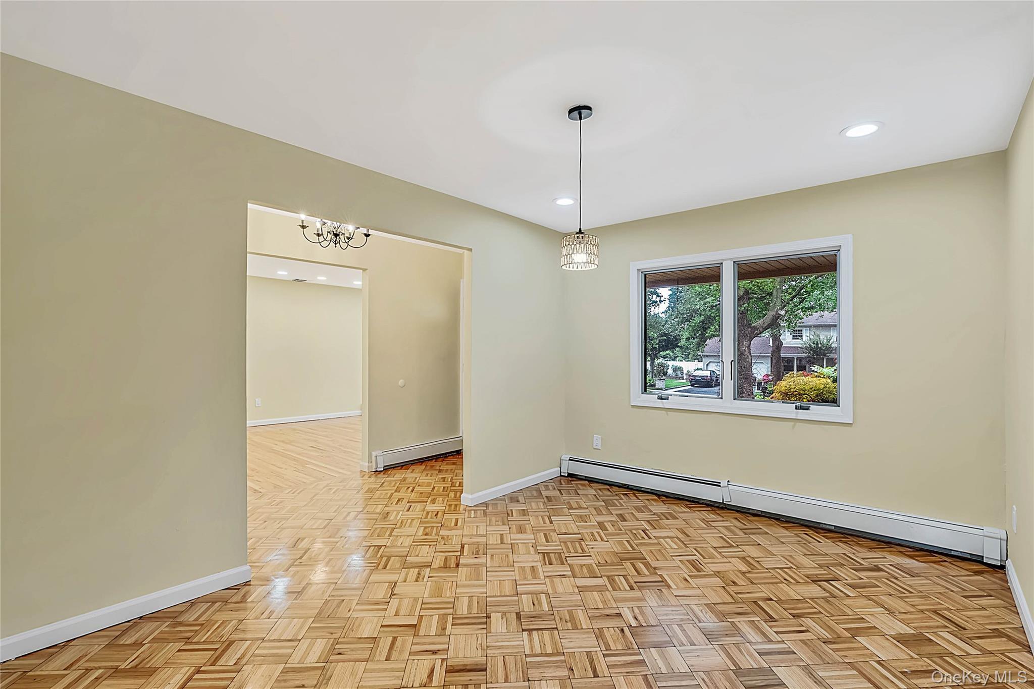Single Family Dix Circle Suffolk County, NY 11746, MLS-1029801-20