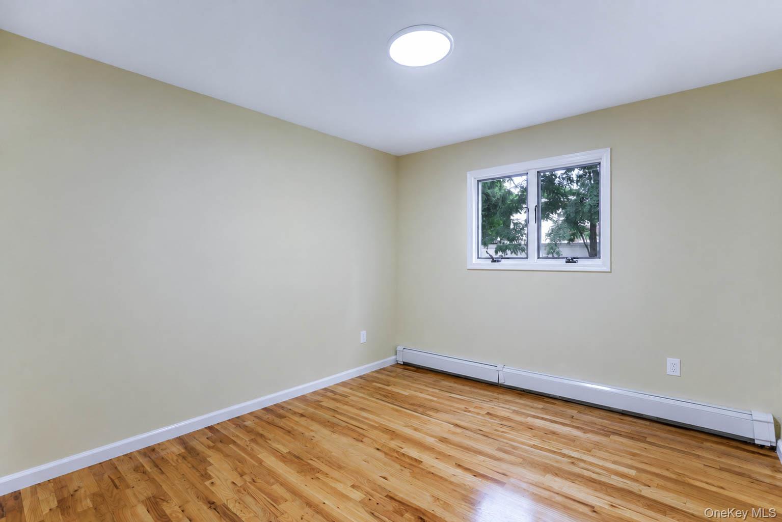 Single Family Dix Circle Suffolk County, NY 11746, MLS-1029801-22