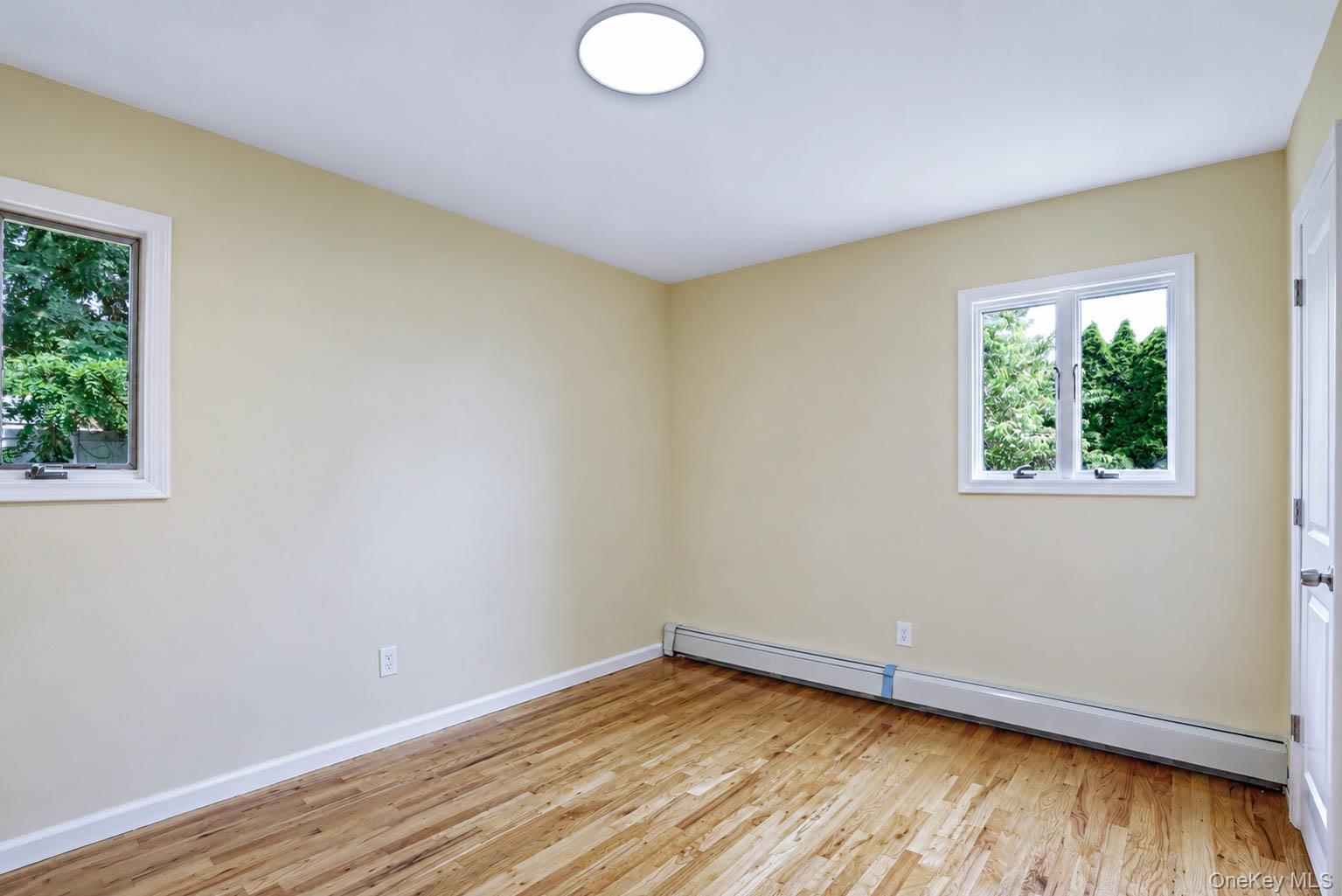 Single Family Dix Circle Suffolk County, NY 11746, MLS-1029801-24
