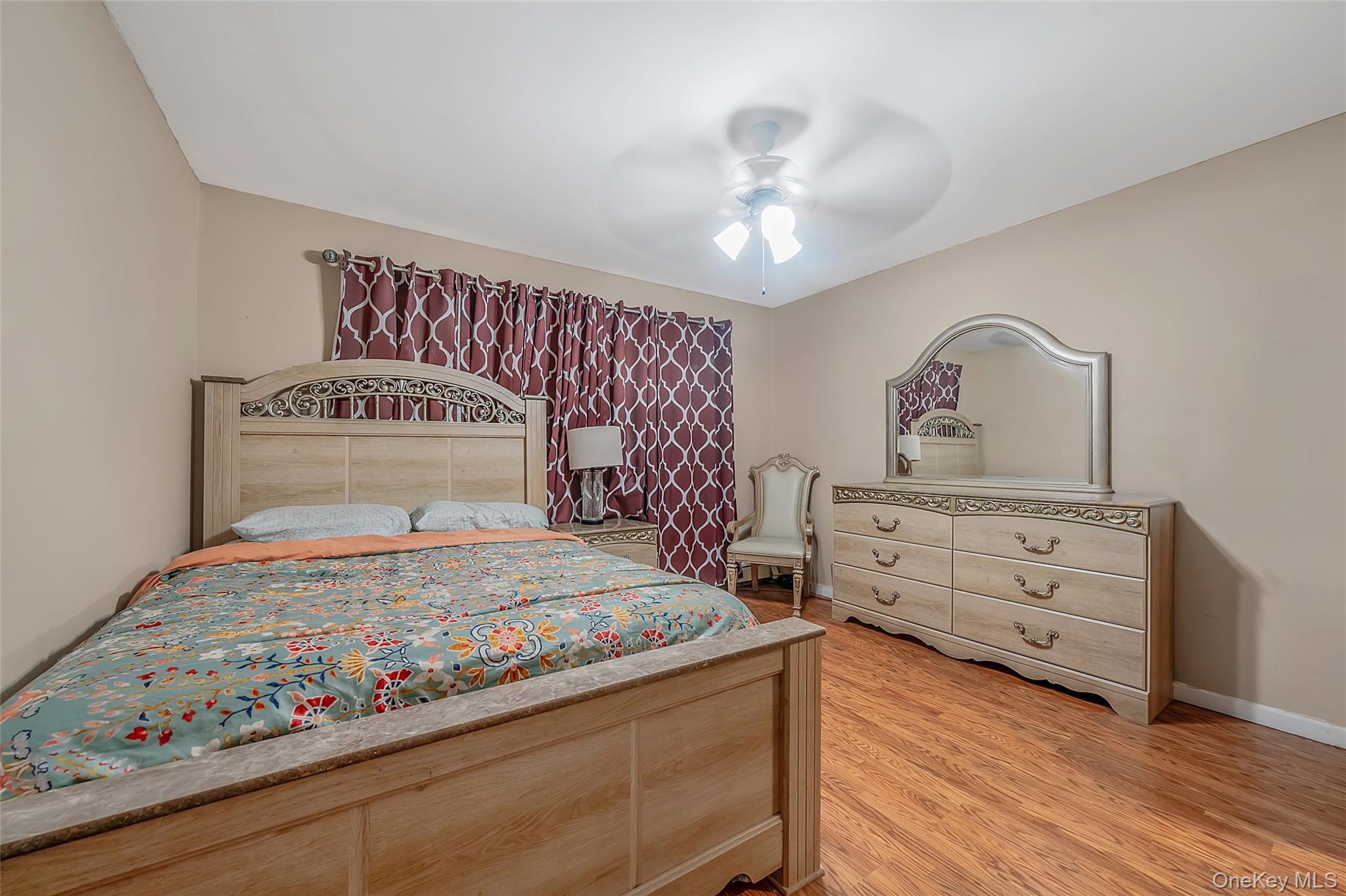 Single Family E 3rd Avenue  Suffolk County, NY 11706, MLS-1029811-13