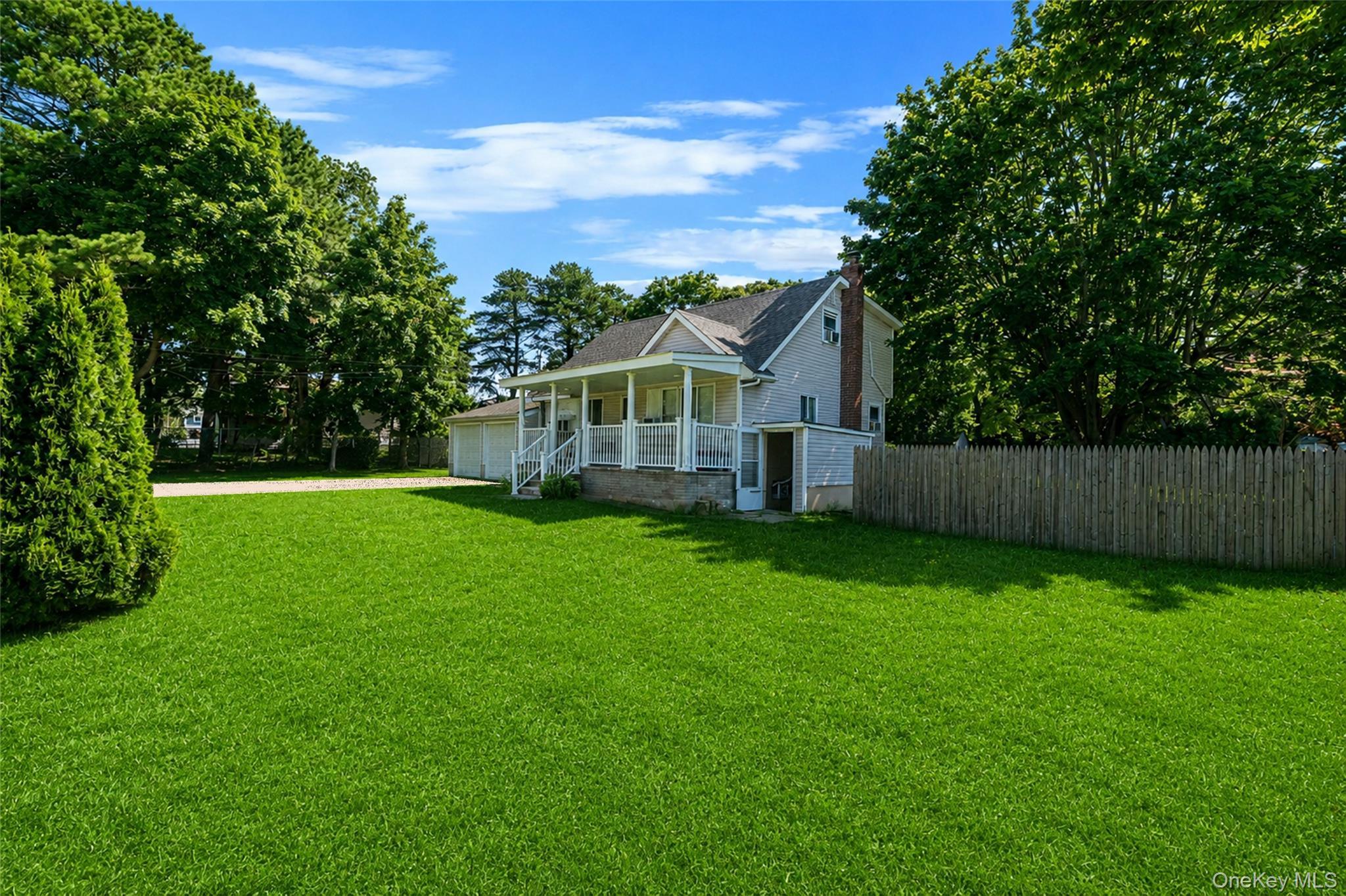 Single Family E 3rd Avenue  Suffolk County, NY 11706, MLS-1029811-20