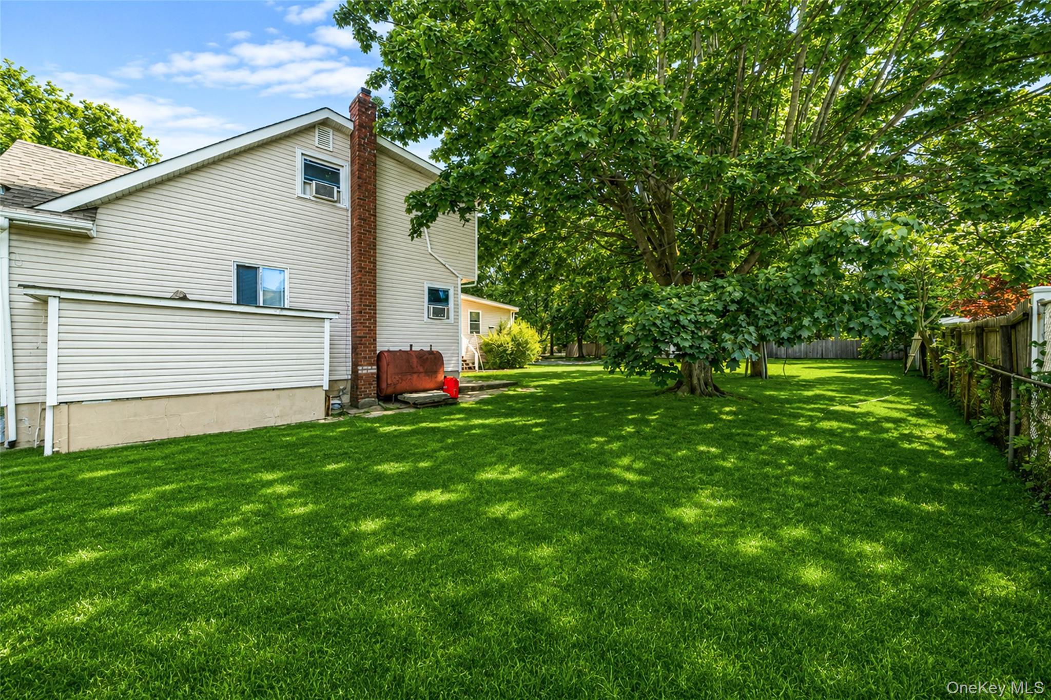 Single Family E 3rd Avenue  Suffolk County, NY 11706, MLS-1029811-24