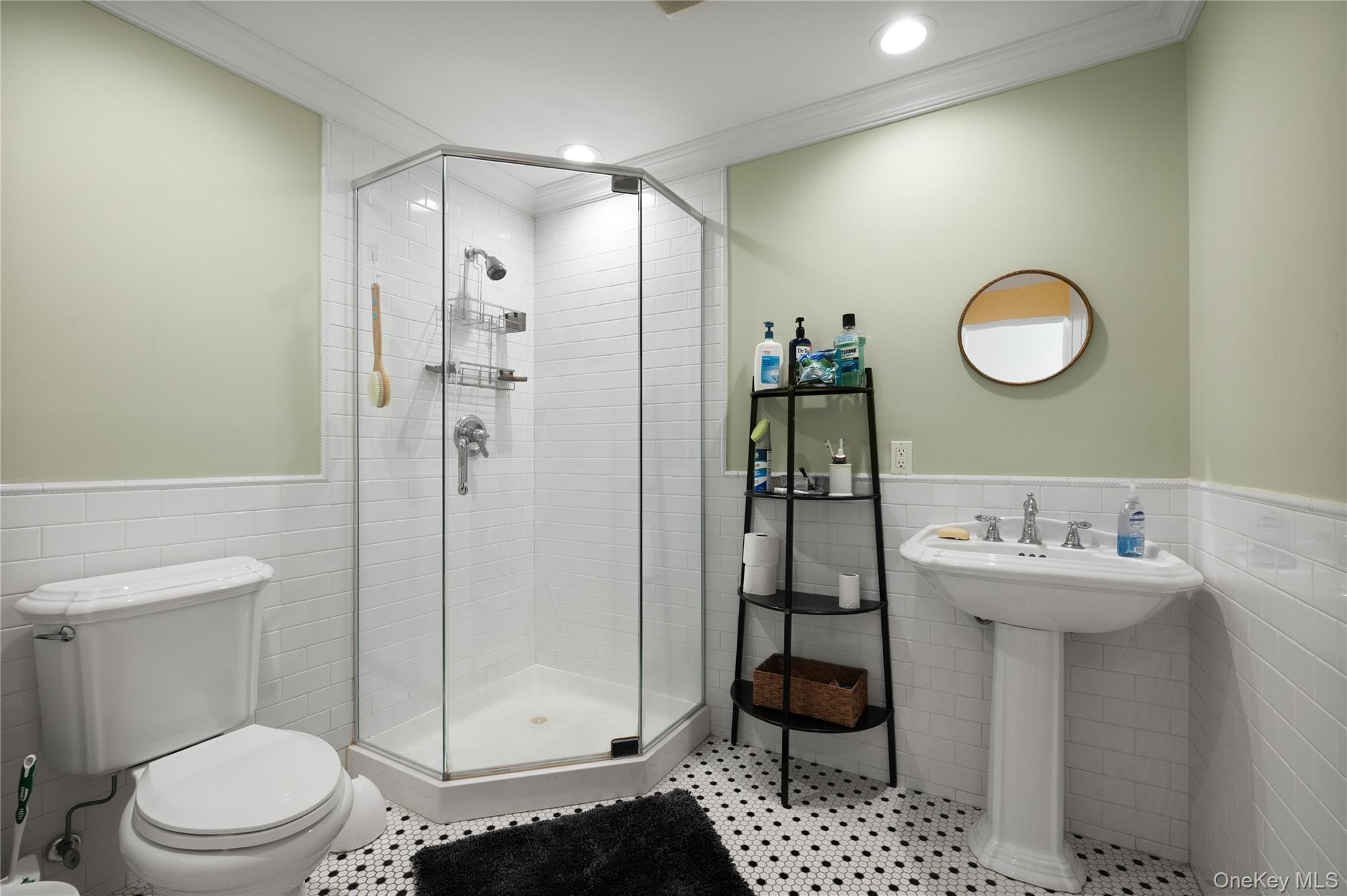 Single Family Shore Drive  Suffolk County, NY 11769, MLS-1029824-39
