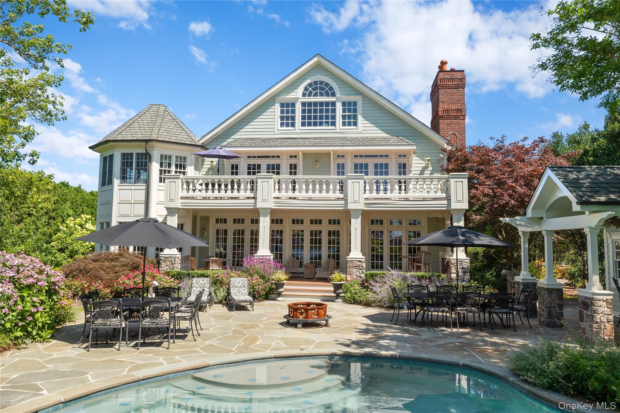 Single Family Shore Drive  Suffolk County, NY 11769, MLS-1029824-8