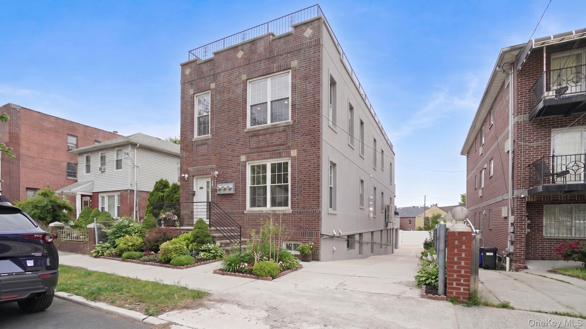 Single Family Esplanade Avenue Bronx, NY 10469, MLS-1029826-29